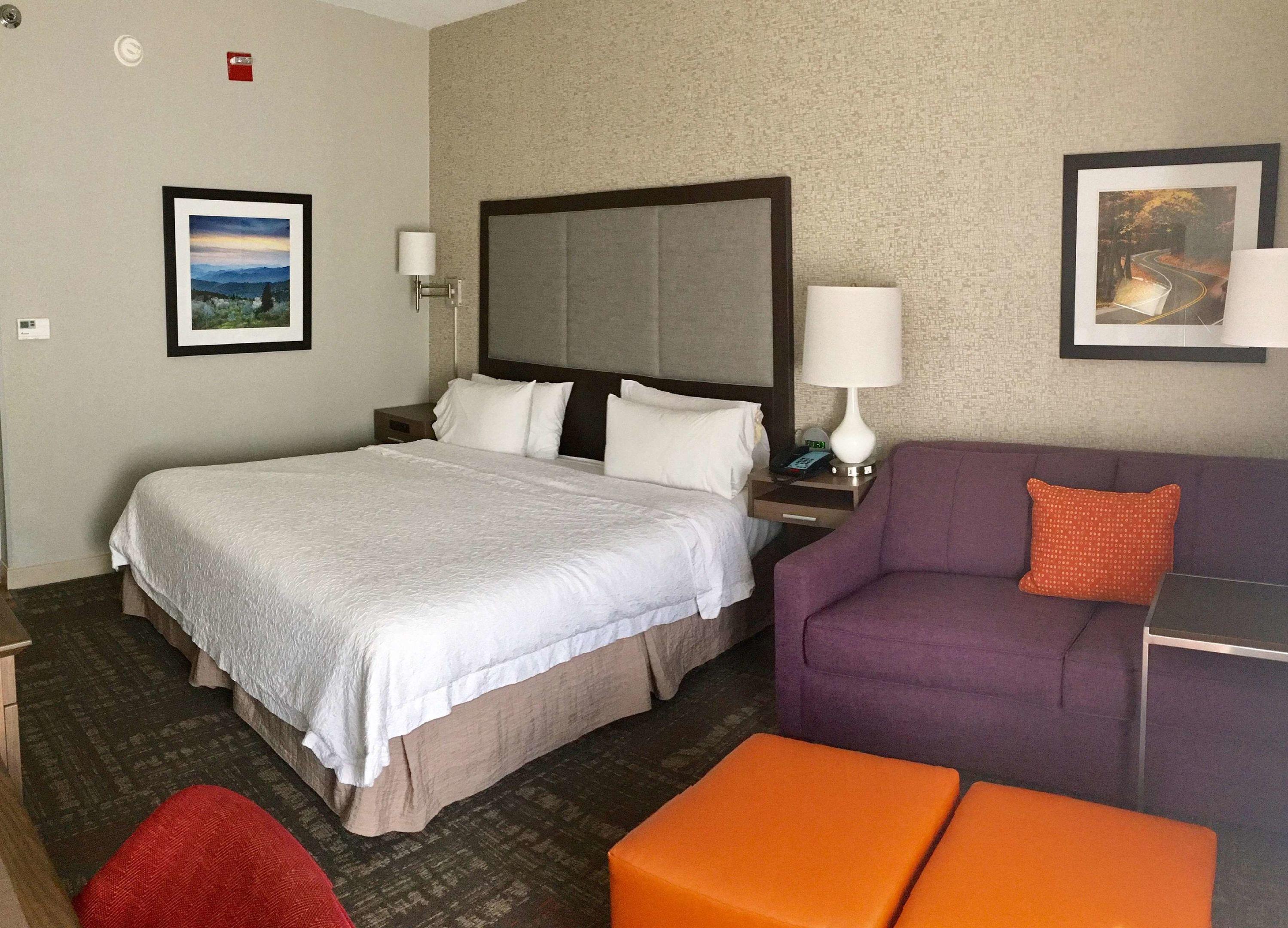 Hampton Inn Sevierville — photo 5