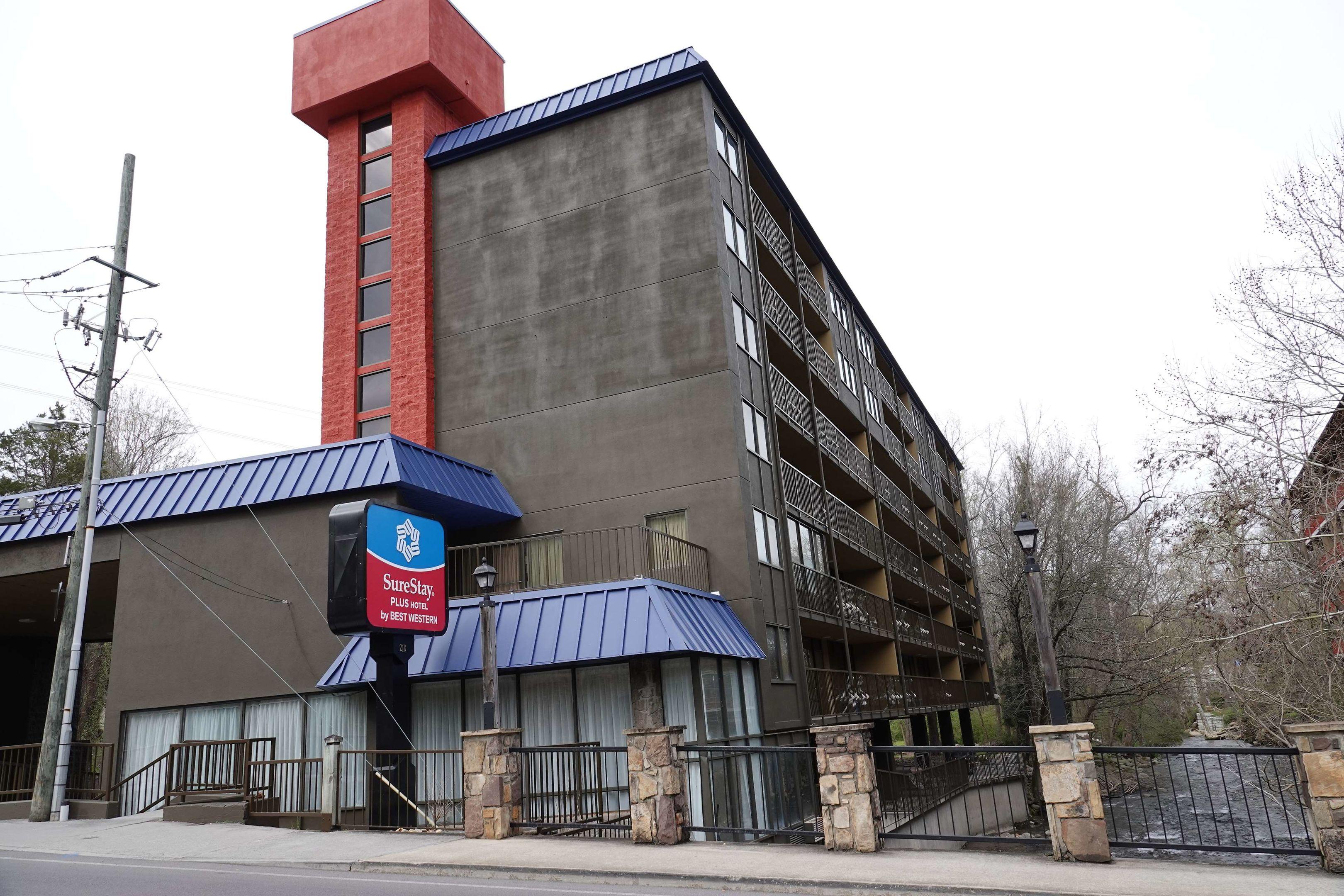 SureStay Plus Hotel by Best Western Gatlinburg — photo 4