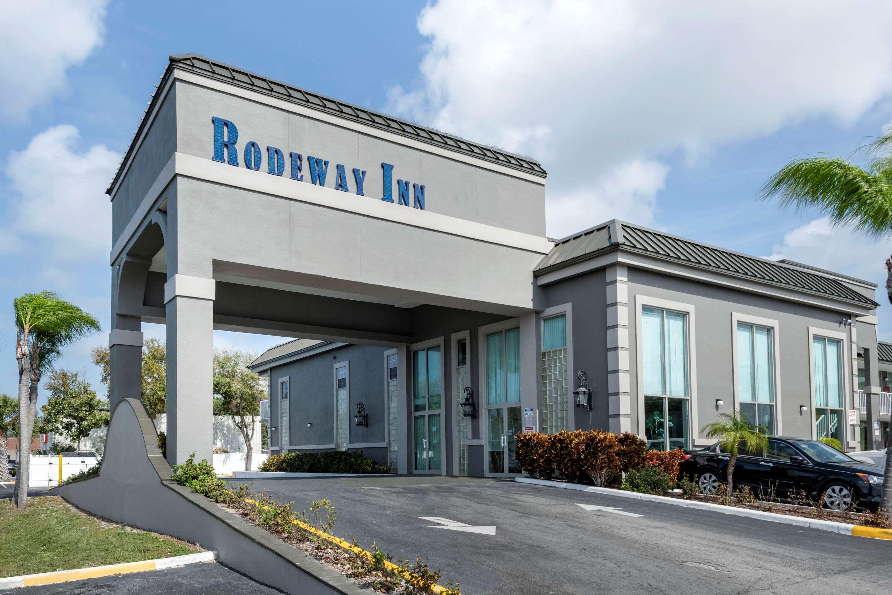 Rodeway Inn — photo 4
