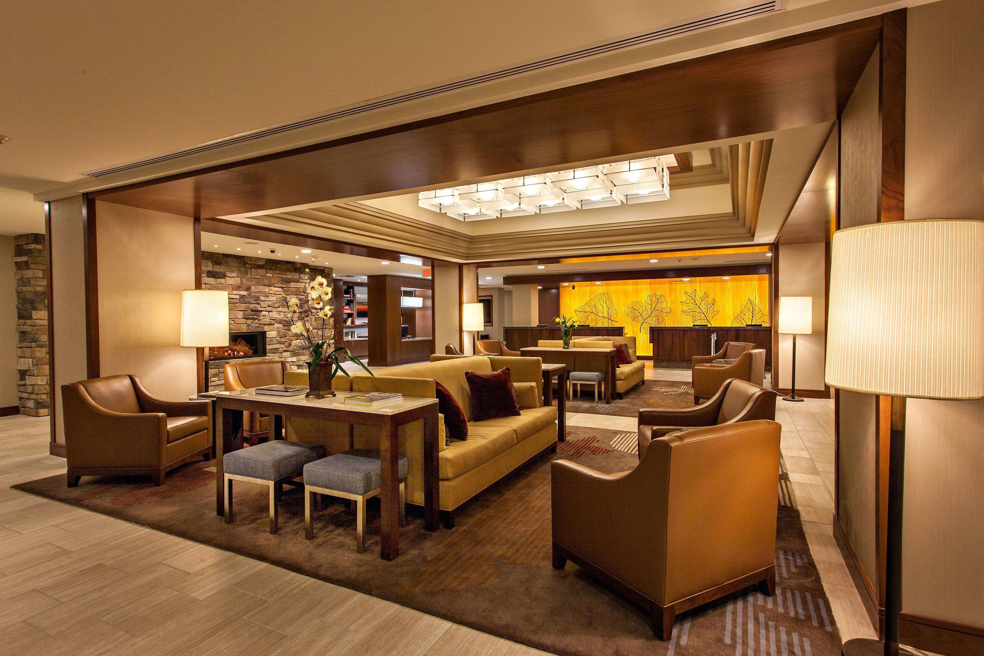 DoubleTree by Hilton Hotel Pittsburgh - Green Tree — photo 5