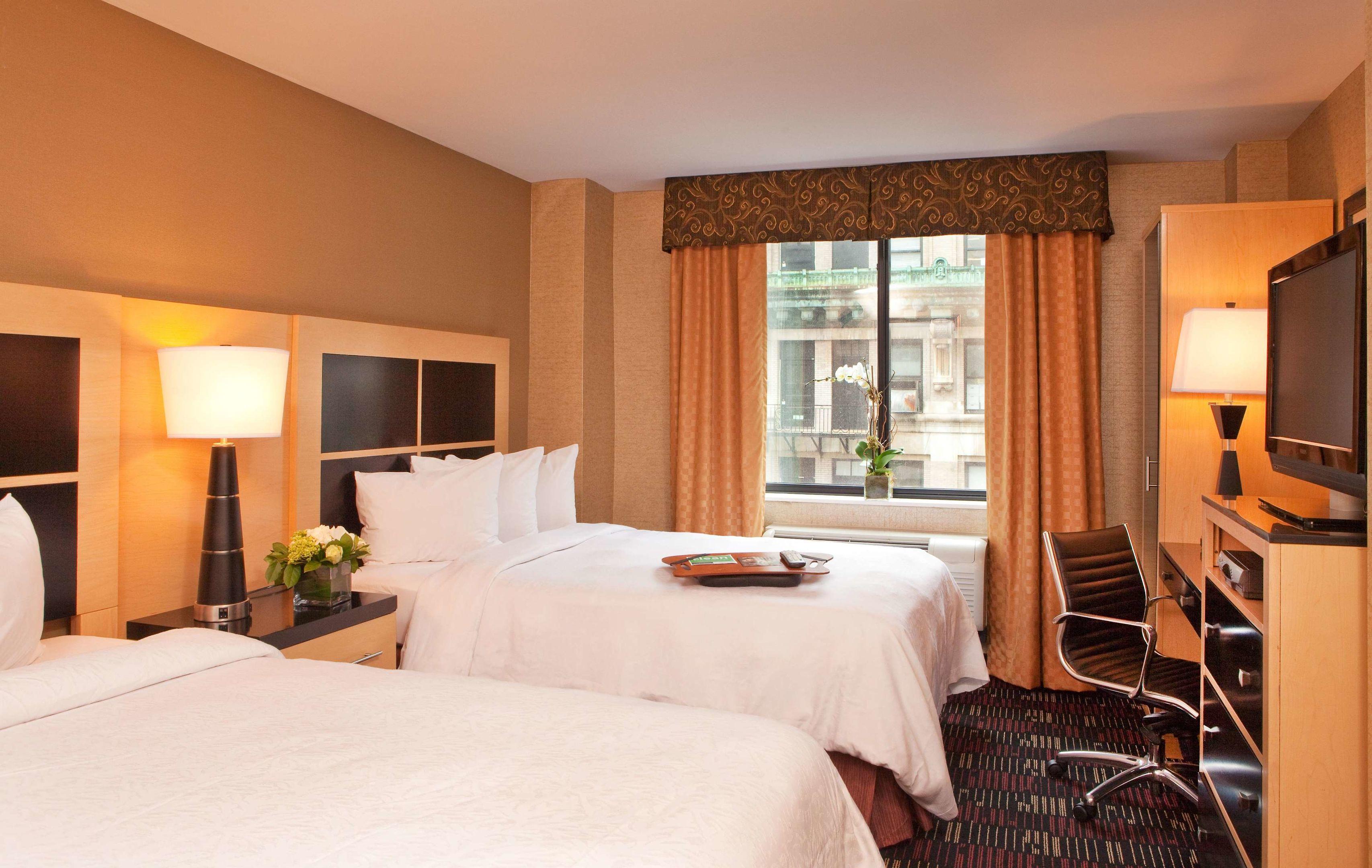 Hampton Inn Manhattan-35th St/Empire State Bldg — photo 4