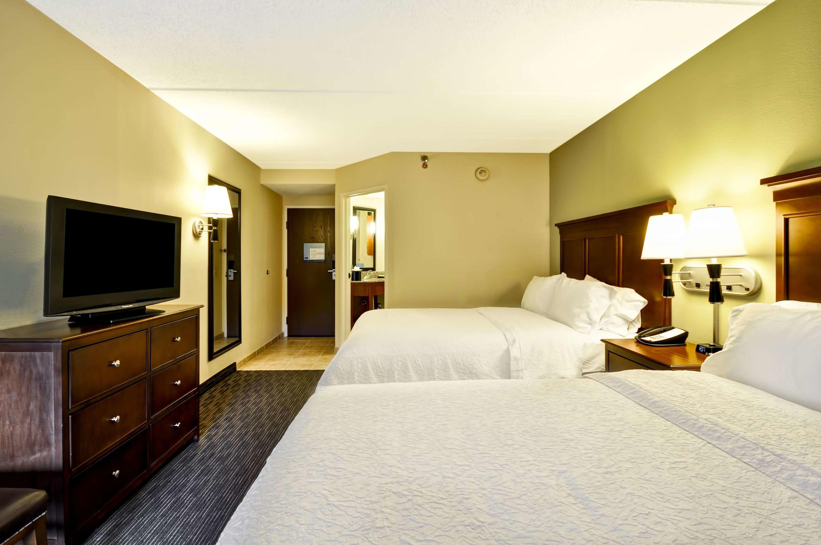 Hampton Inn Cleveland - Westlake — photo 3
