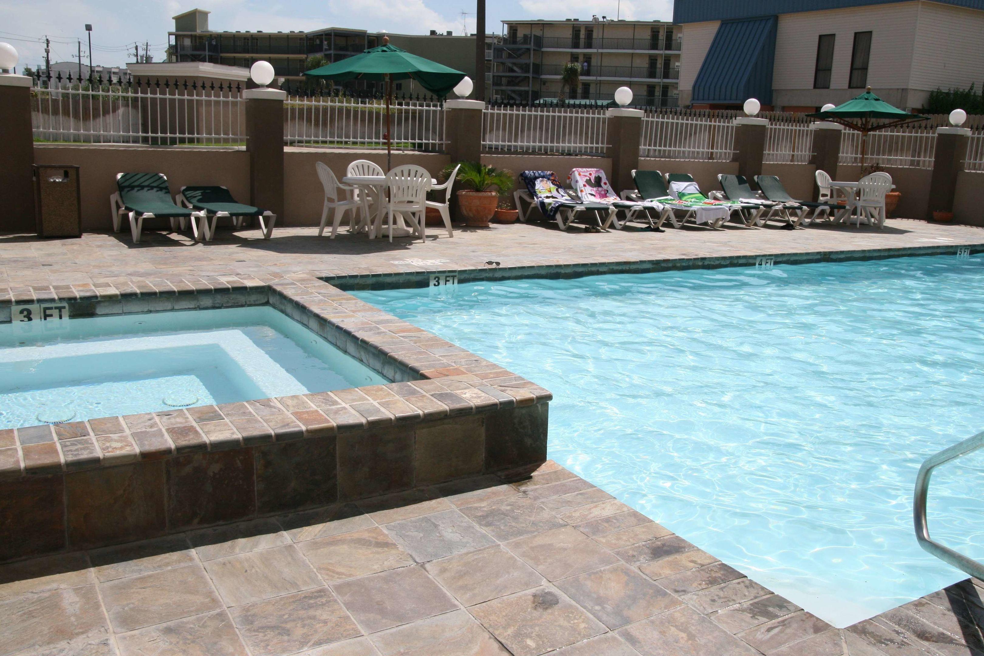 Hampton Inn & Suites Galveston — photo 4