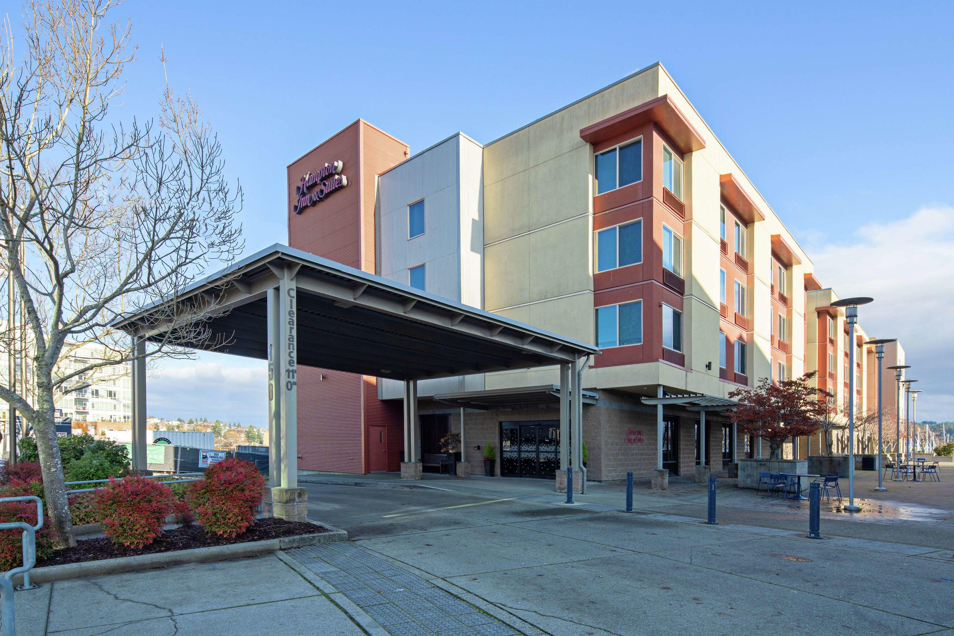 Hampton Inn & Suites Bremerton — photo 4
