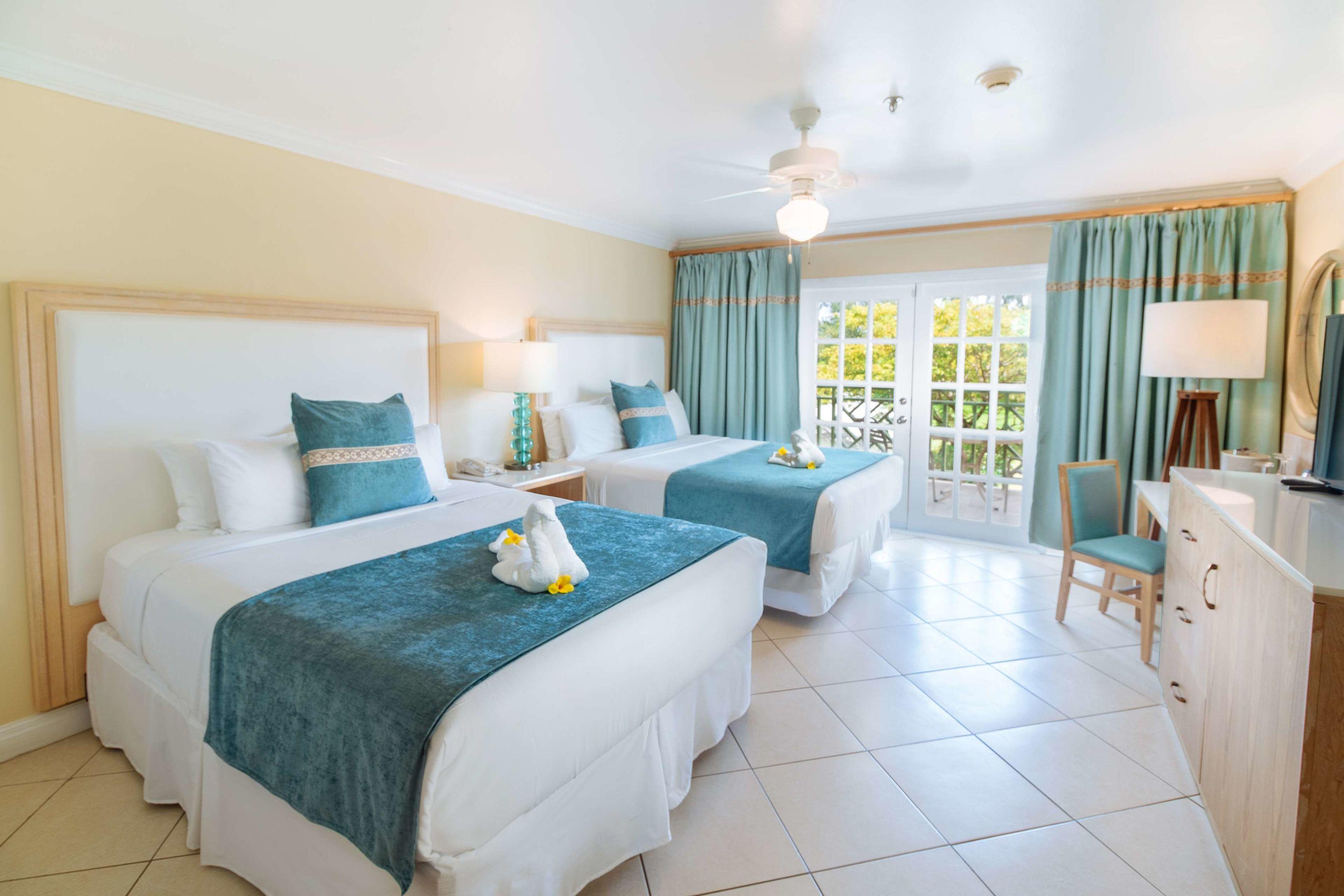 Bay Gardens Beach Resort & Spa — photo 3