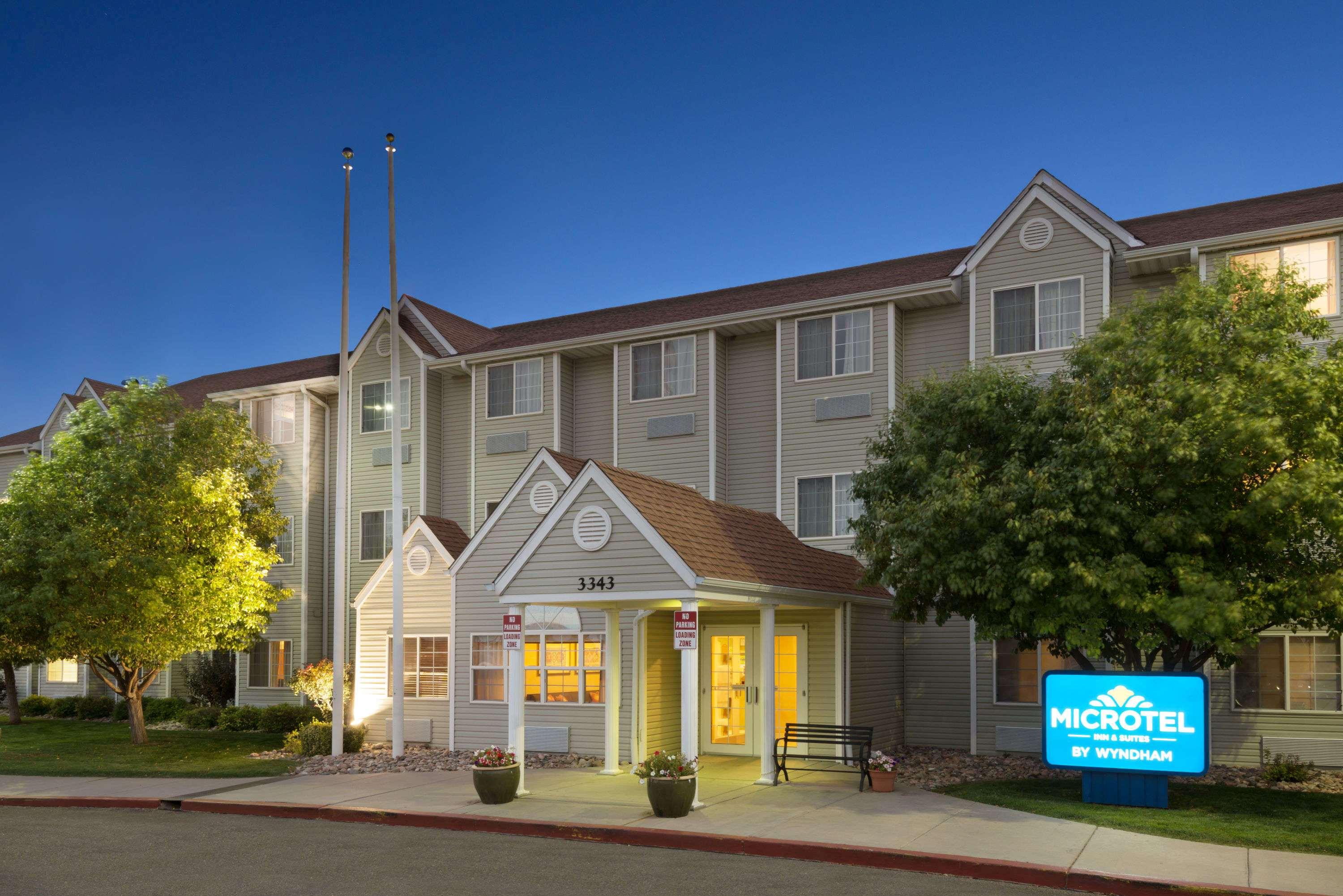 Microtel Inn & Suites by Wyndham Pueblo — photo 3