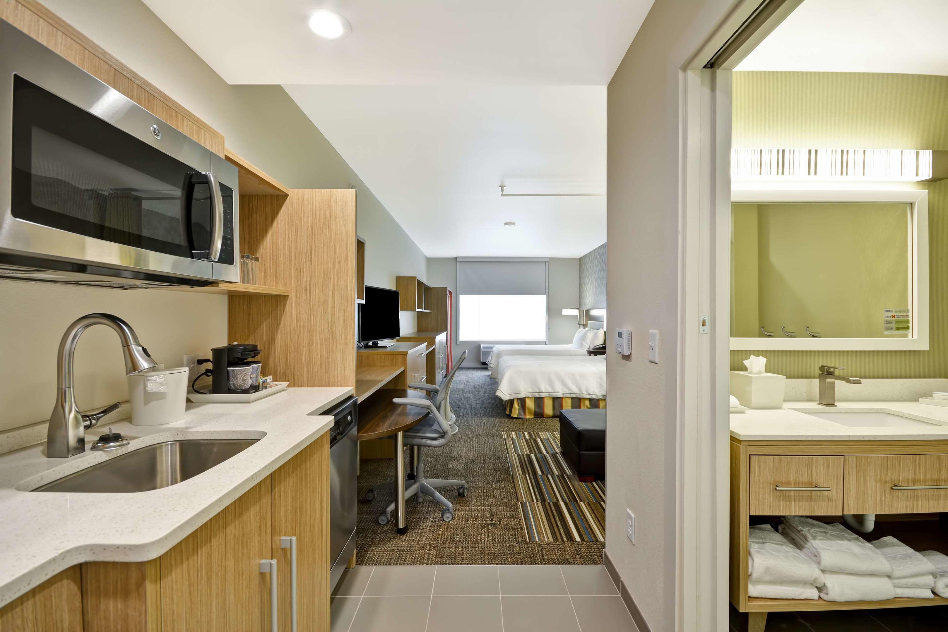 Home2 Suites by Hilton Baylor Scott & White Dallas — photo 5