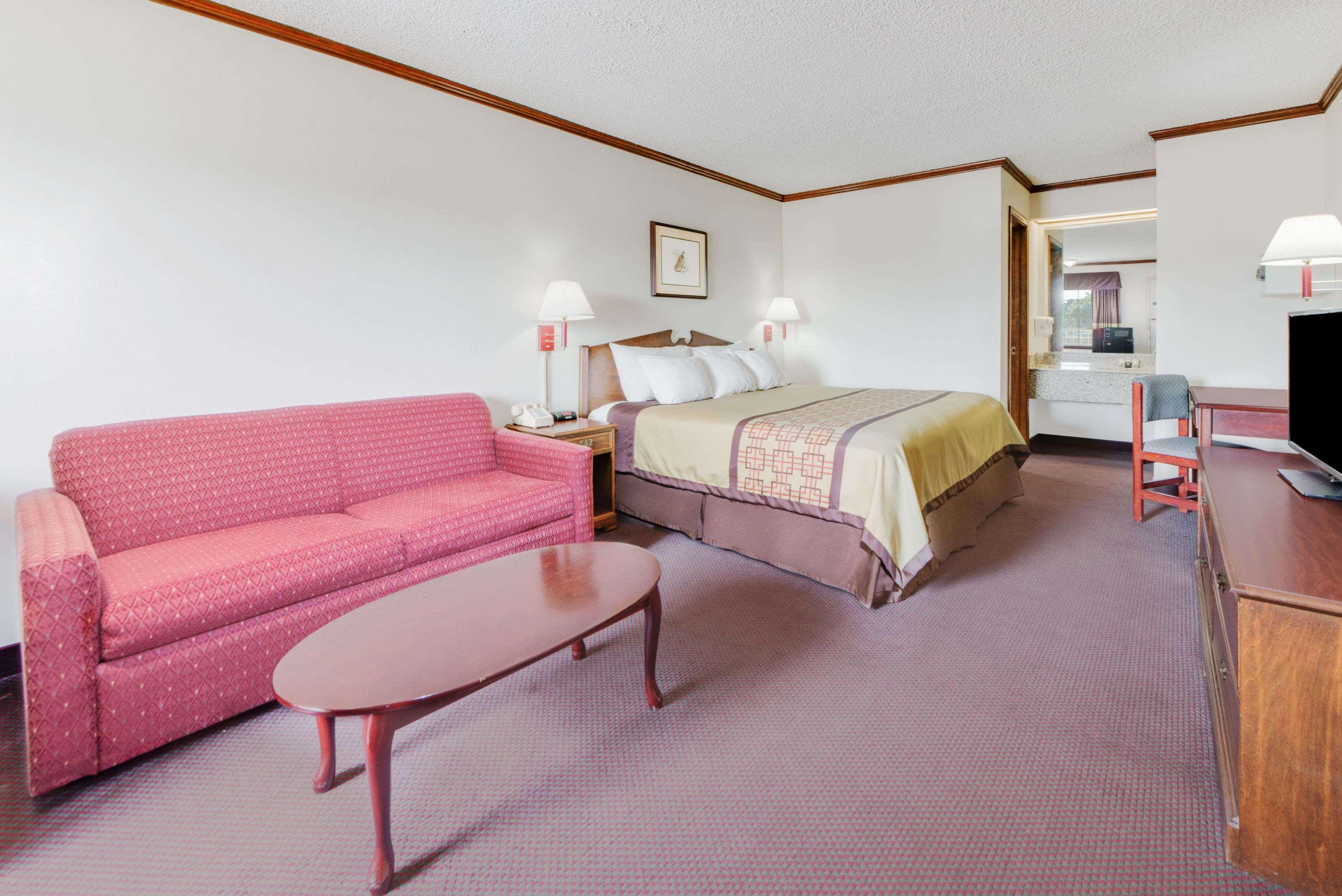 Days Inn Monett — photo 4