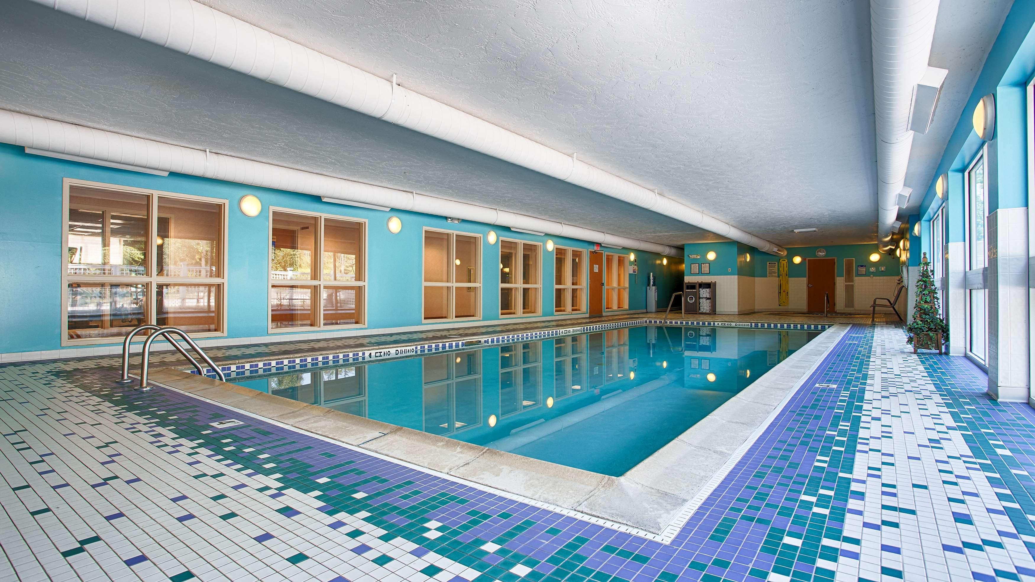 Best Western Plus Executive Court Inn & Conference Center — photo 4