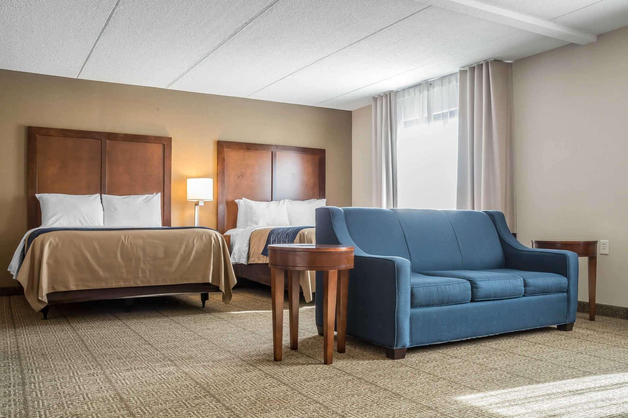 Comfort Inn - The Pointe — photo 4