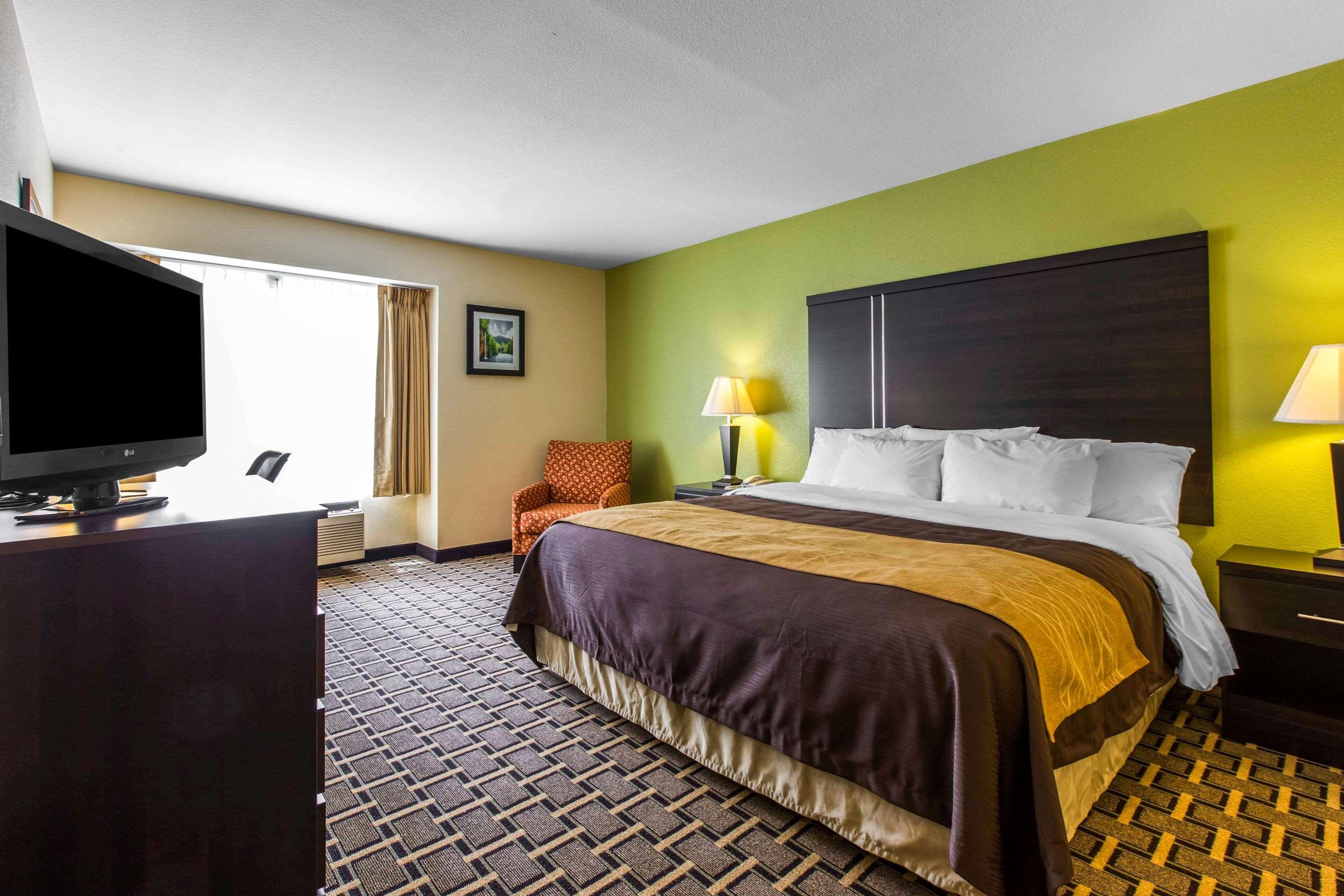 Quality Inn West of Asheville — photo 4