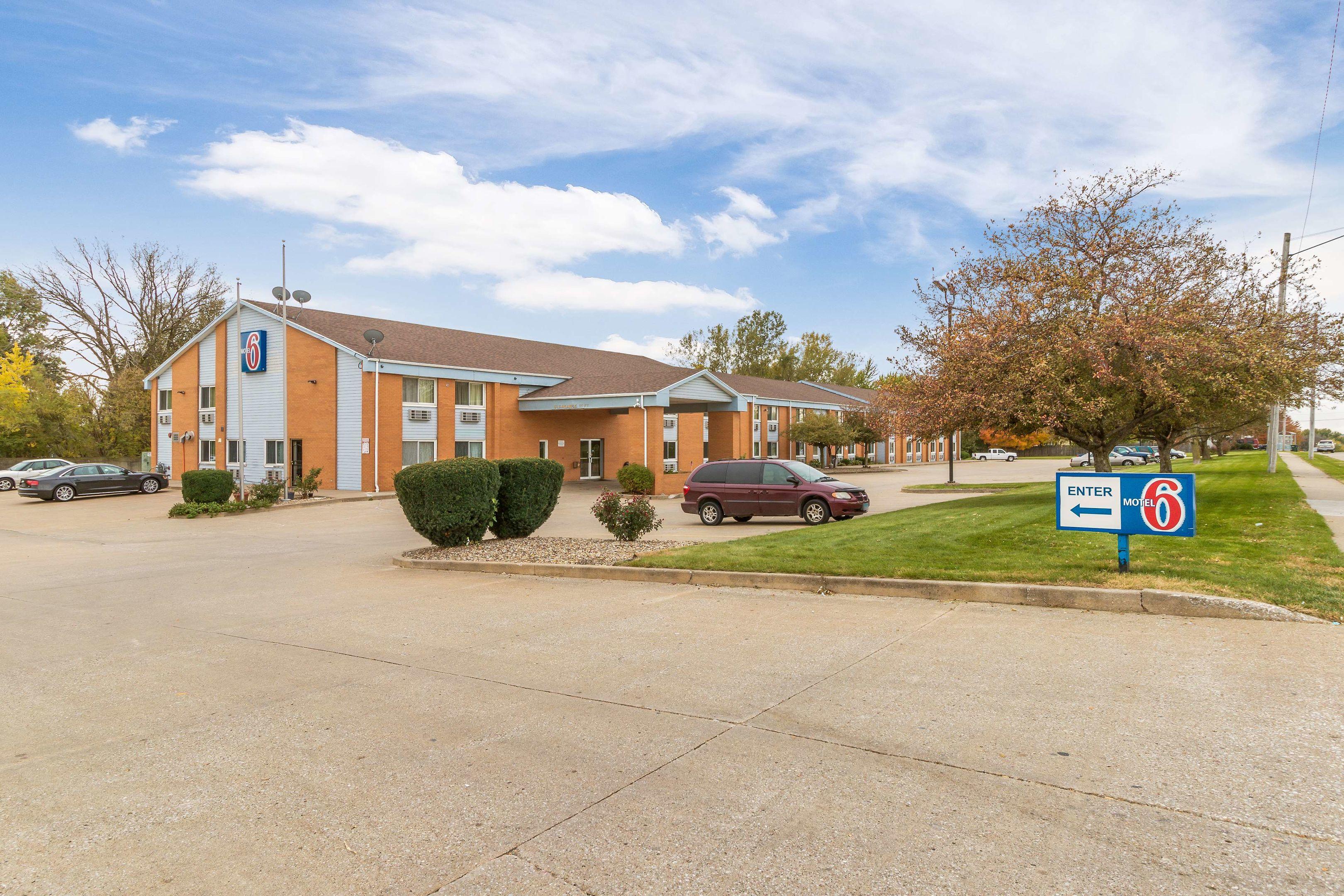 Motel 6 Davenport — photo 4