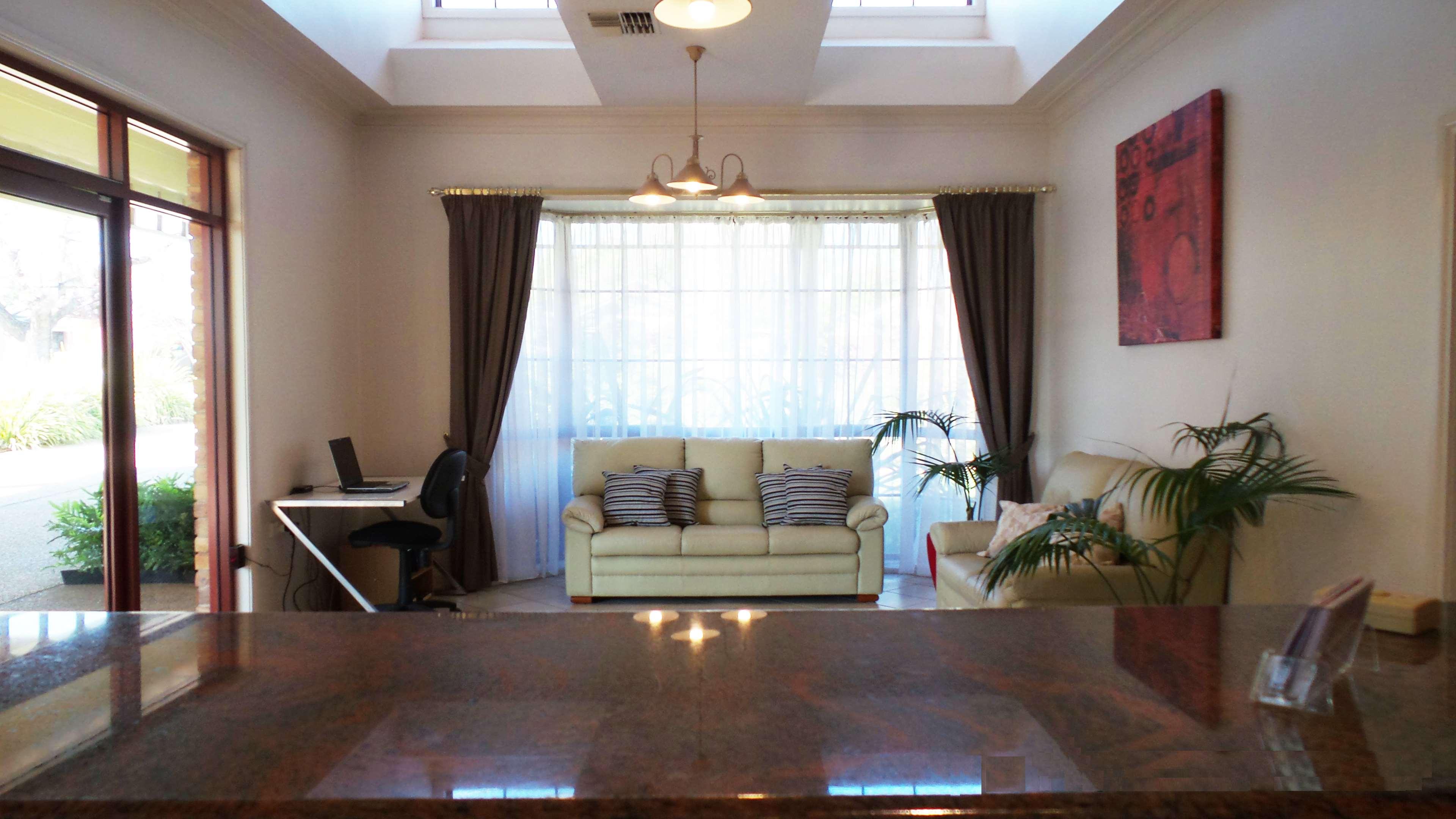 Best Western Ambassador Inn — photo 4