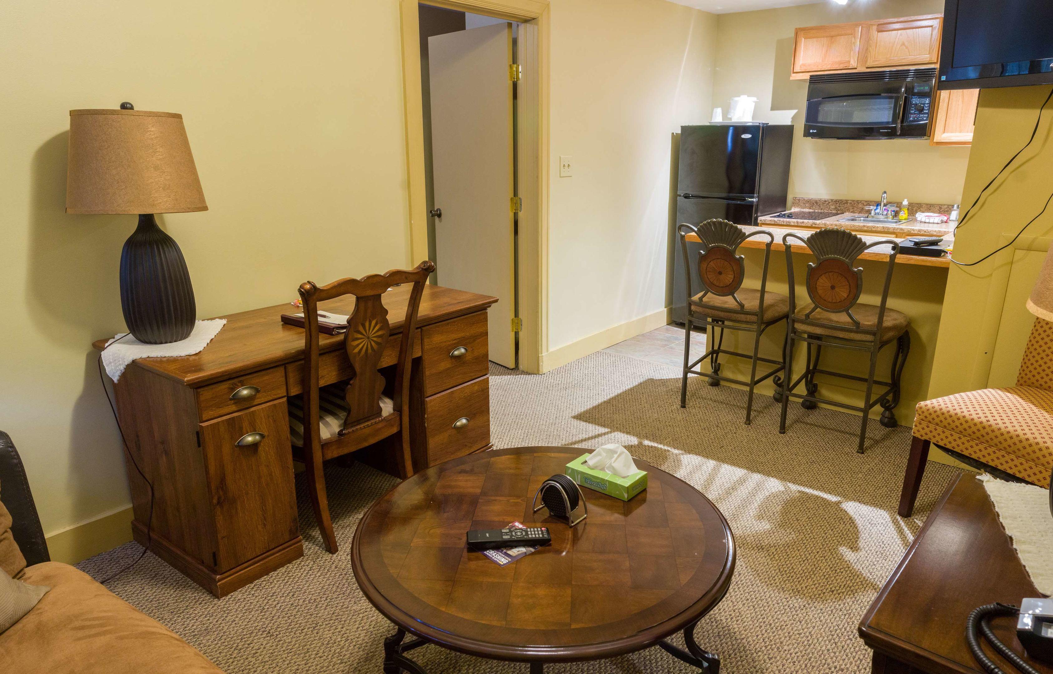 SureStay Collection by Best Western Genetti Hotel — photo 5