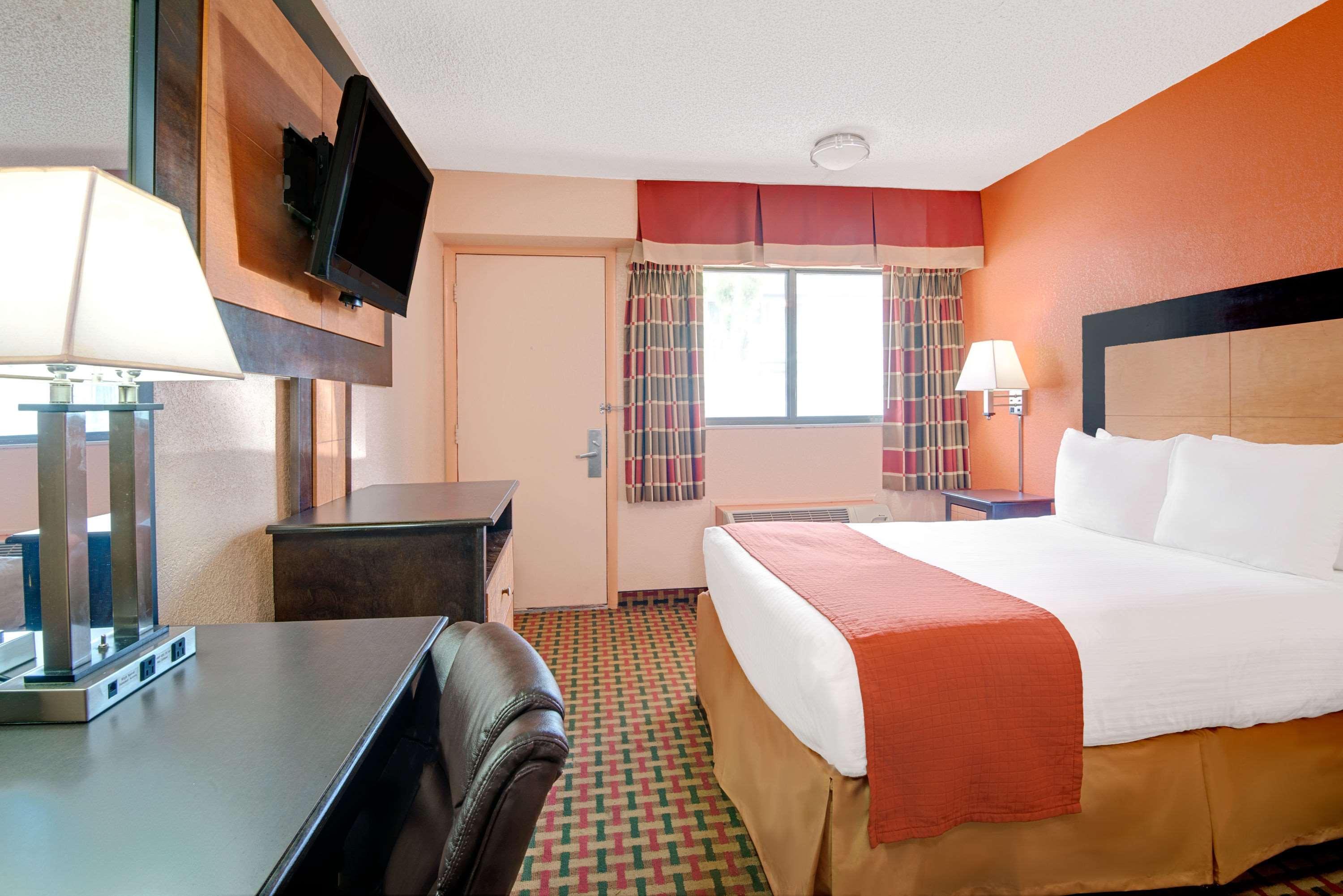 Days Inn Independence — photo 4