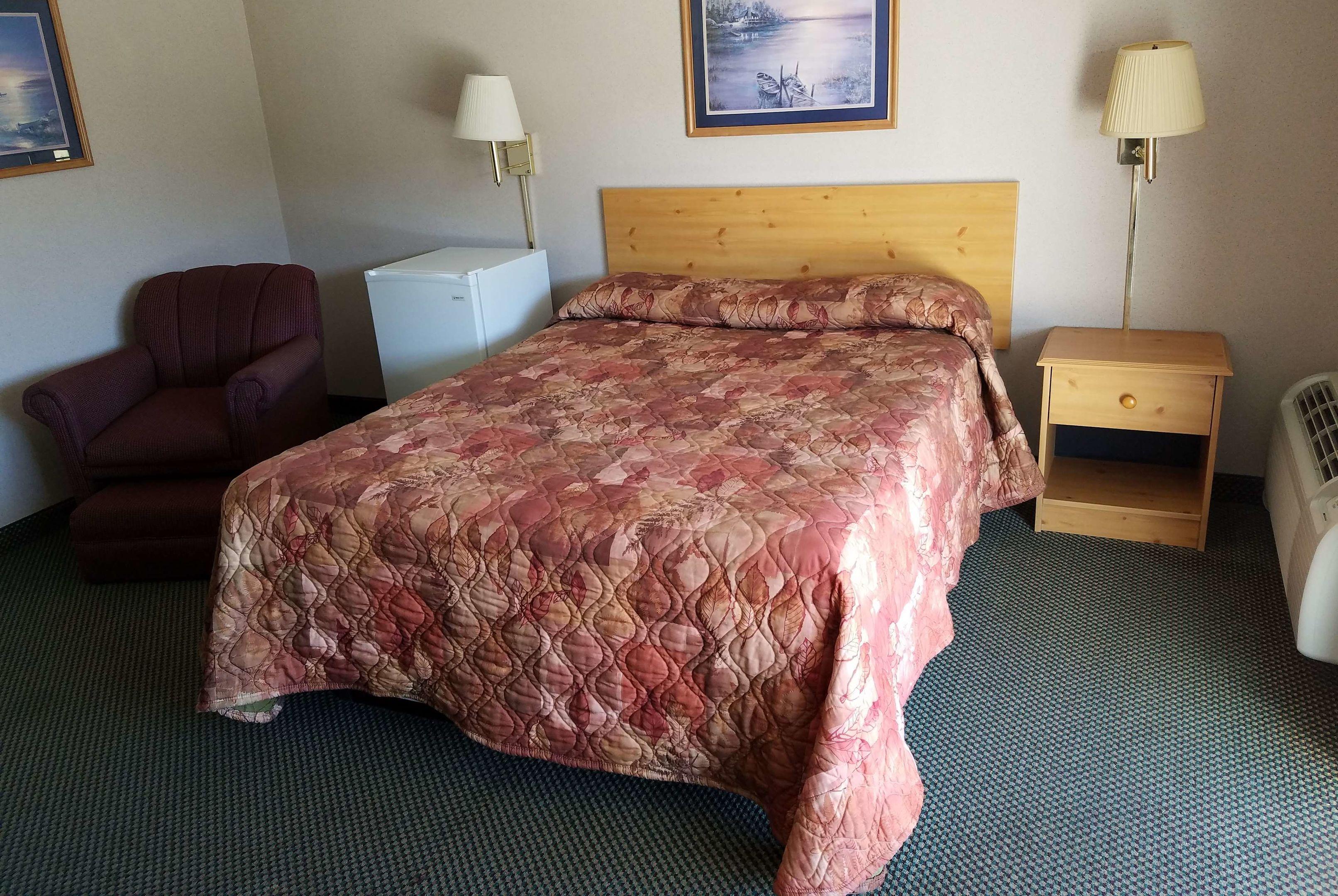 Knights Inn Franklin — photo 4