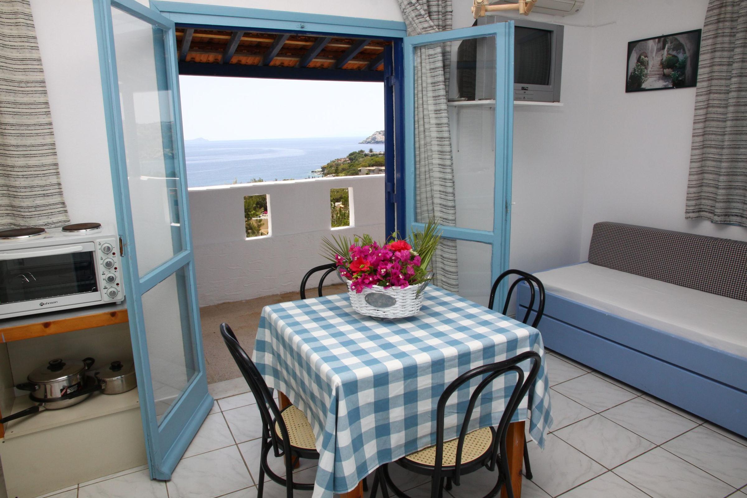 Thalia Apartments — photo 4