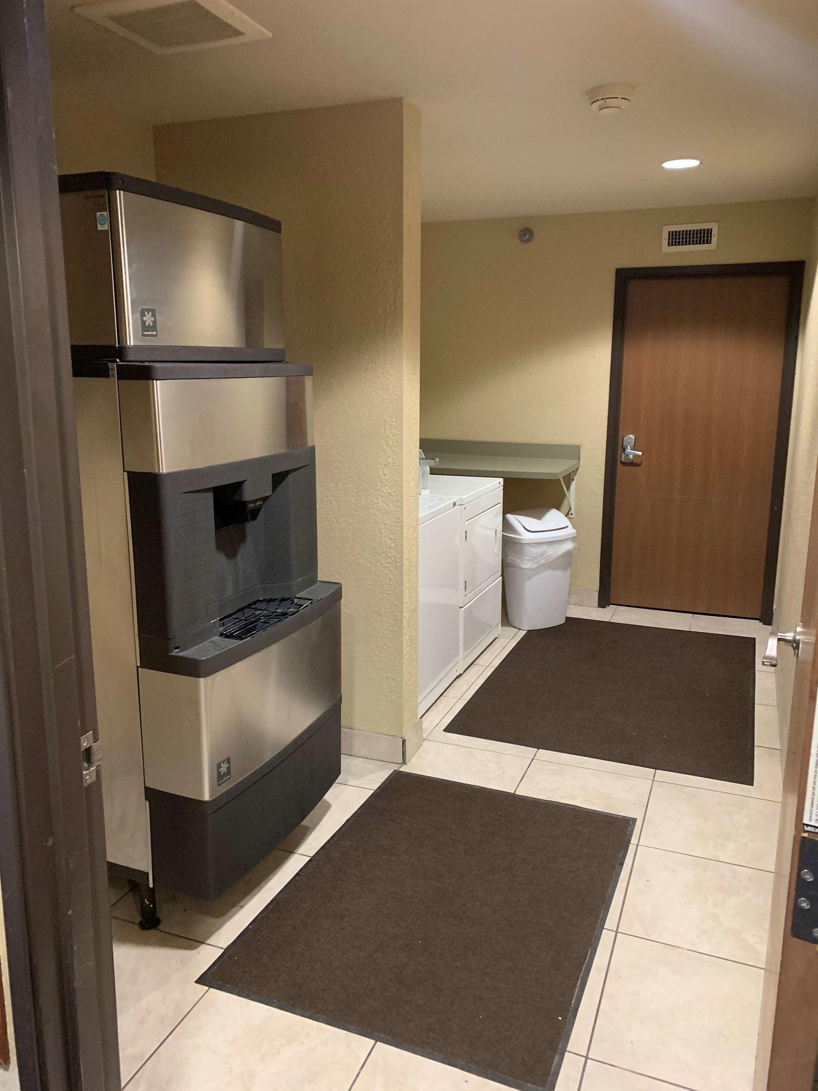 SureStay Plus Hotel by Best Western Watertown — photo 4