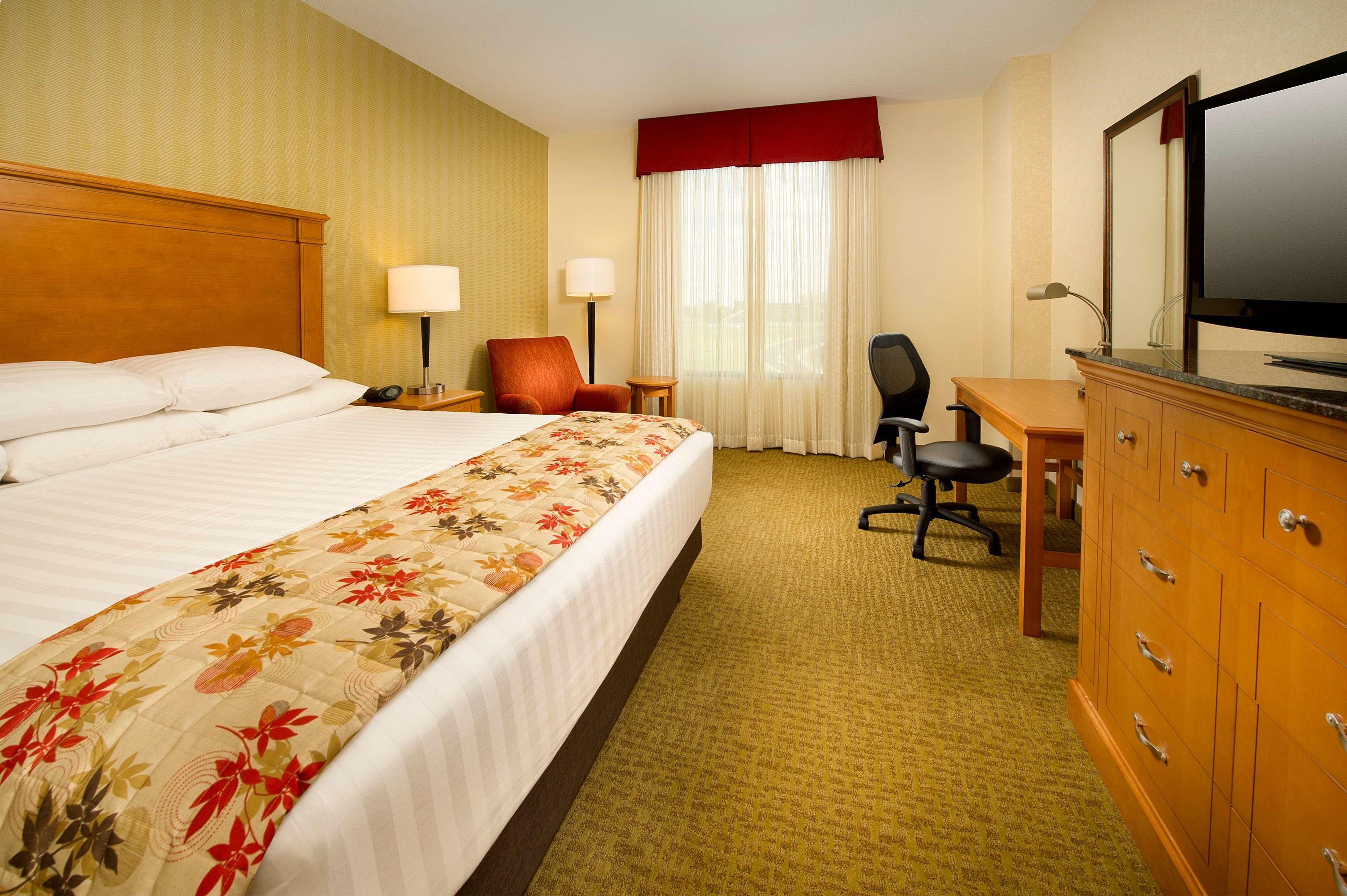 Drury Inn & Suites Orlando — photo 5