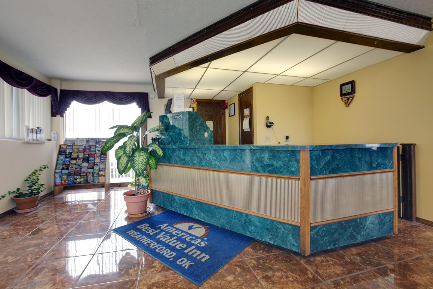 Americas Best Value Inn Weatherford, OK — photo 4