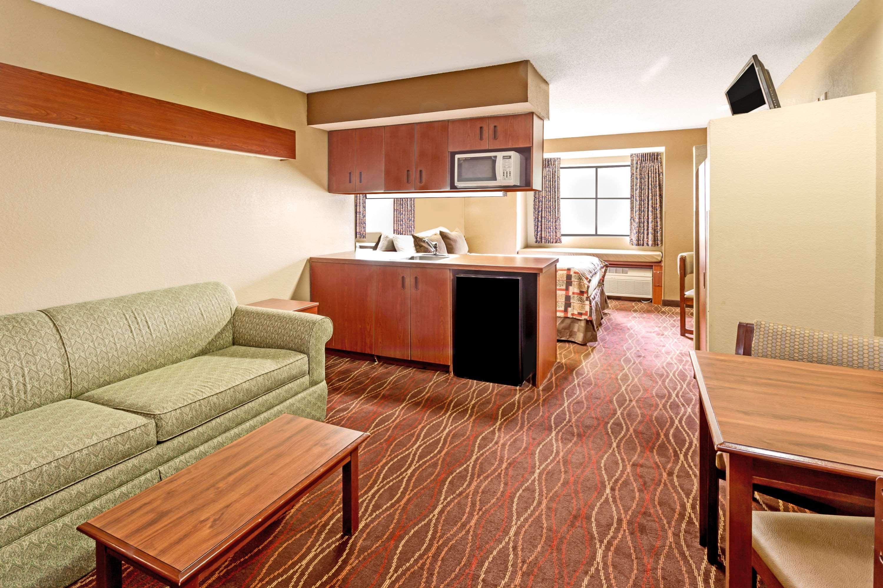 Microtel Inn & Suites by Wyndham Norcross — photo 4