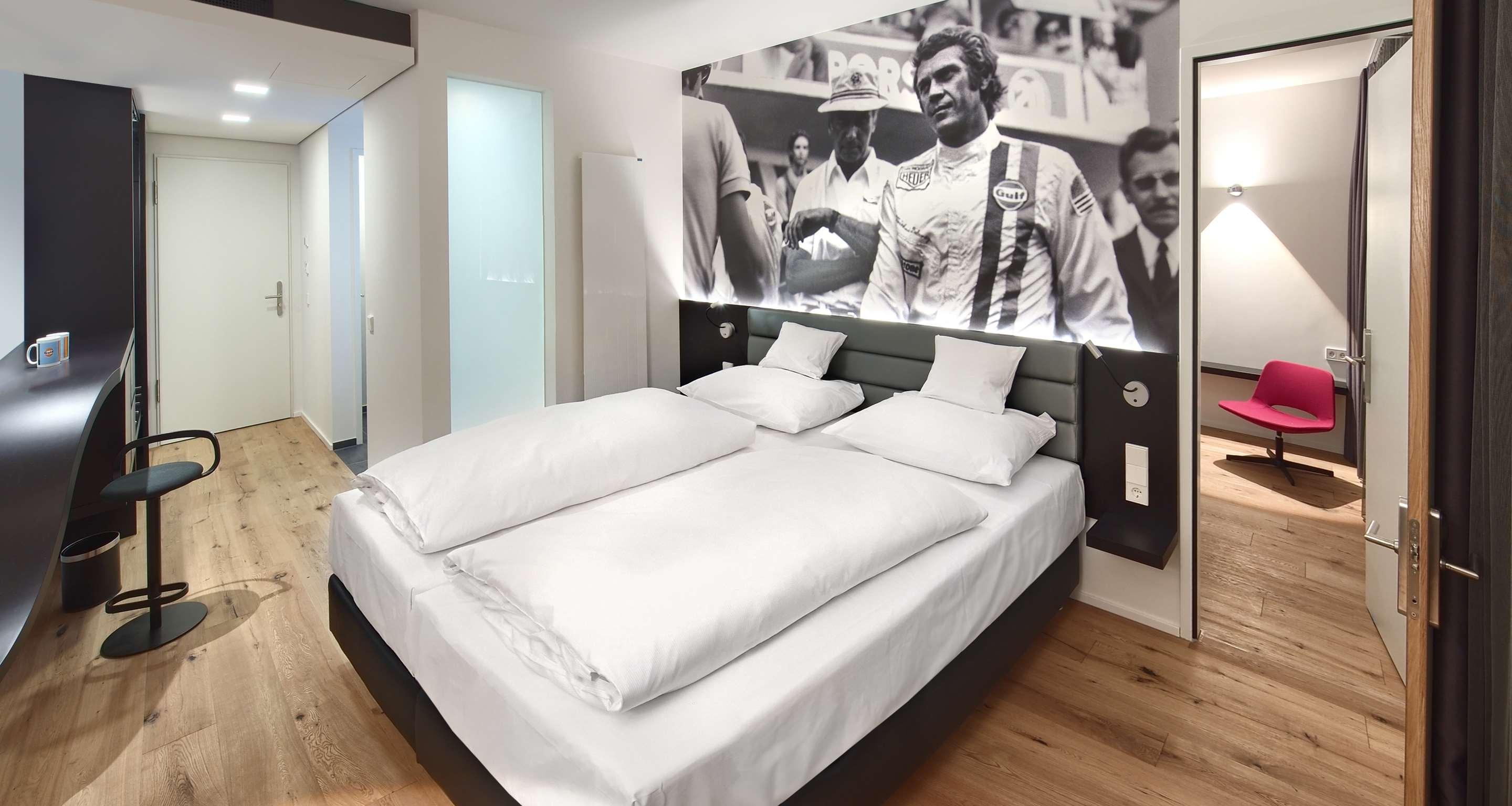 V8 Hotel Motorworld Region Stuttgart