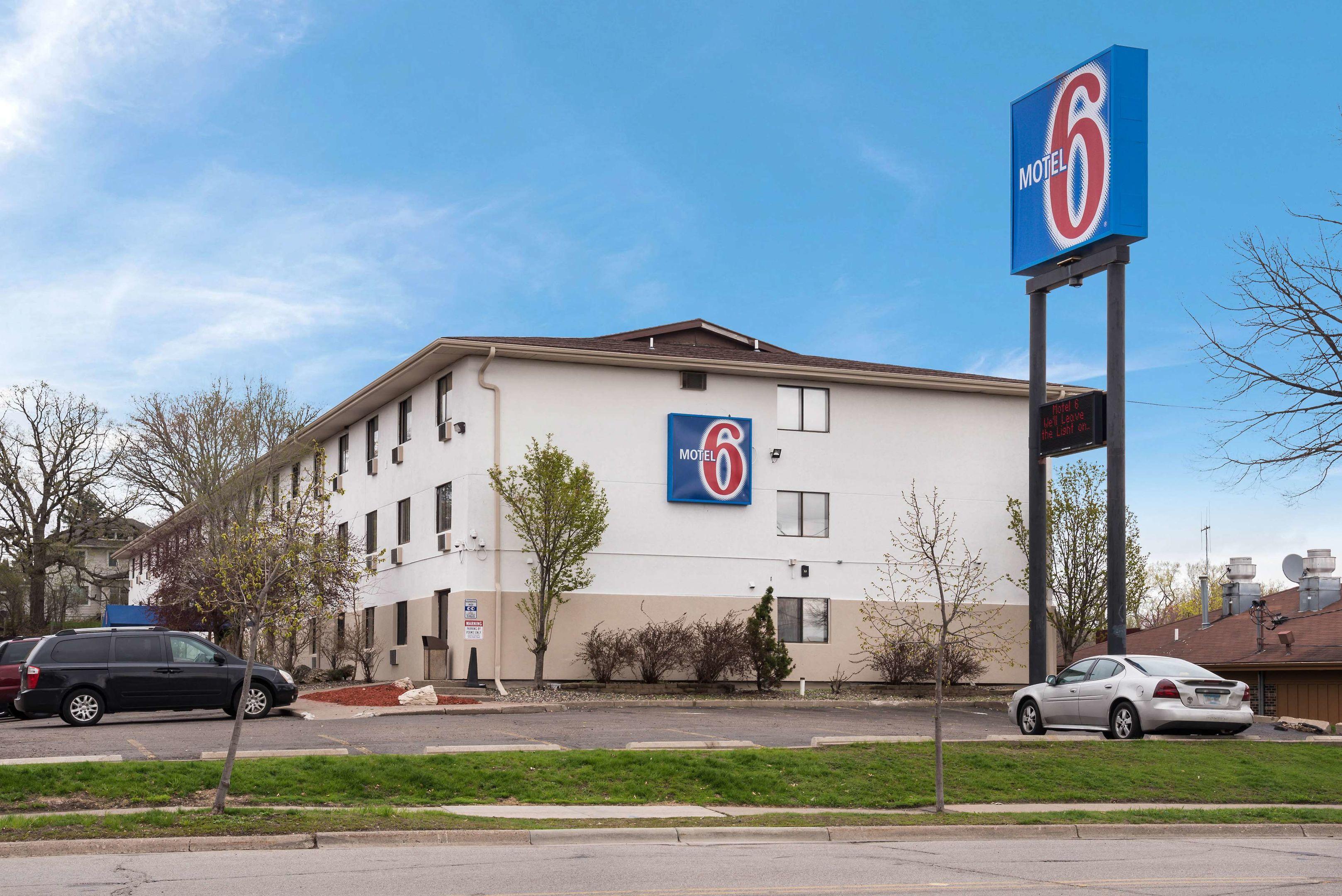 Motel 6 St Paul I-94 — photo 3