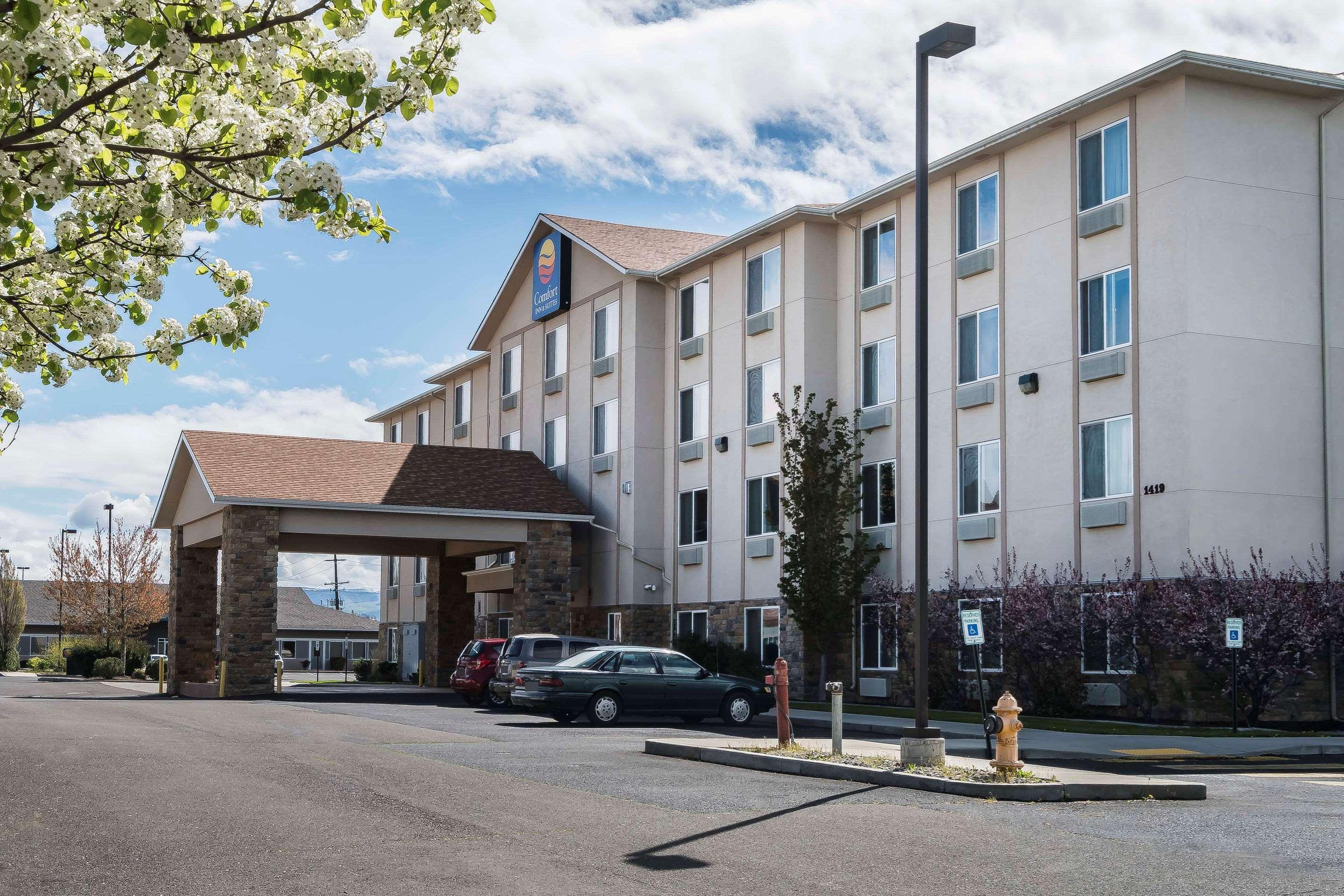Comfort Inn & Suites — photo 4