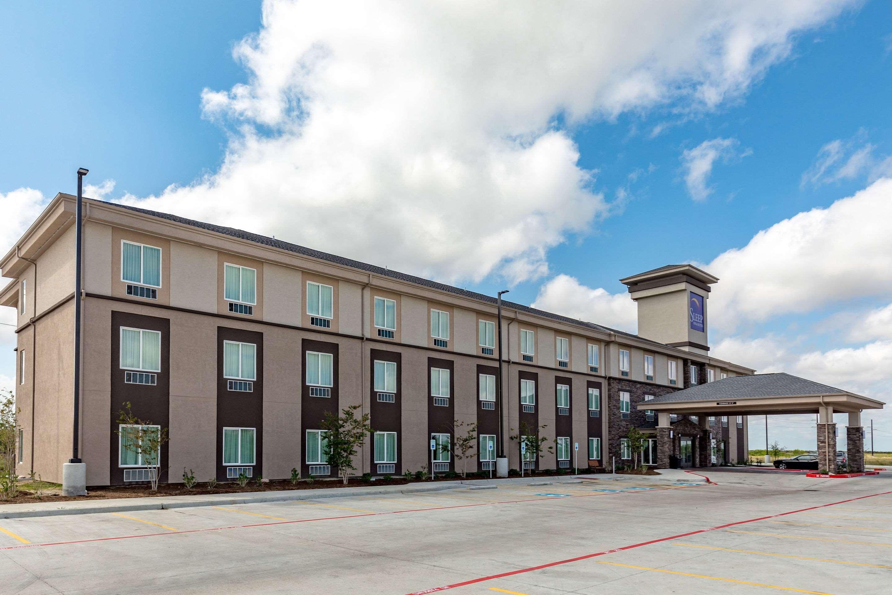 Sleep Inn & Suites — photo 5