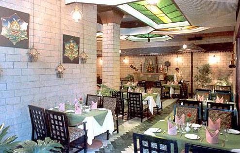 The Everest Hotel — photo 4