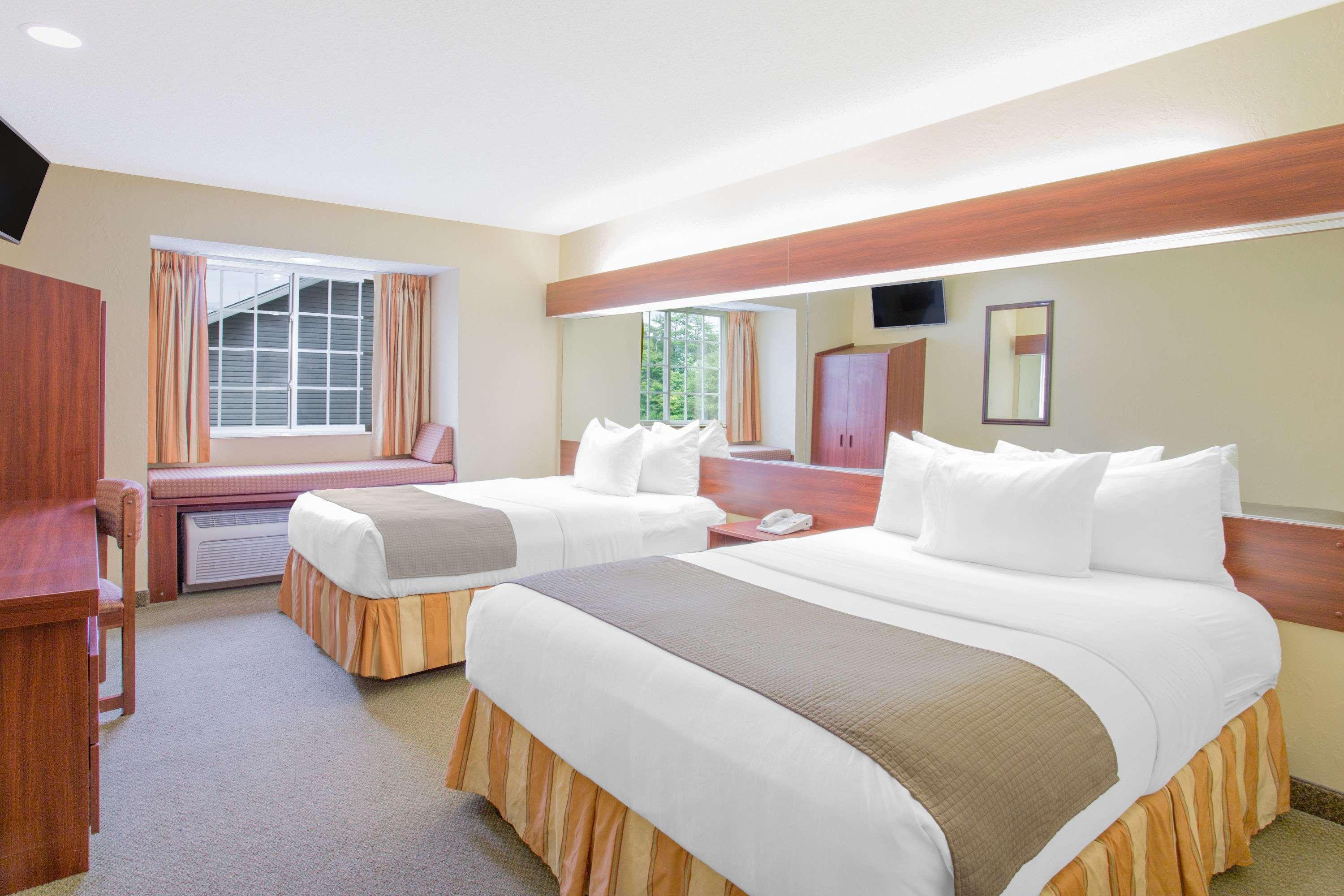 Microtel Inn & Suites Gassaway/Sutton — photo 5