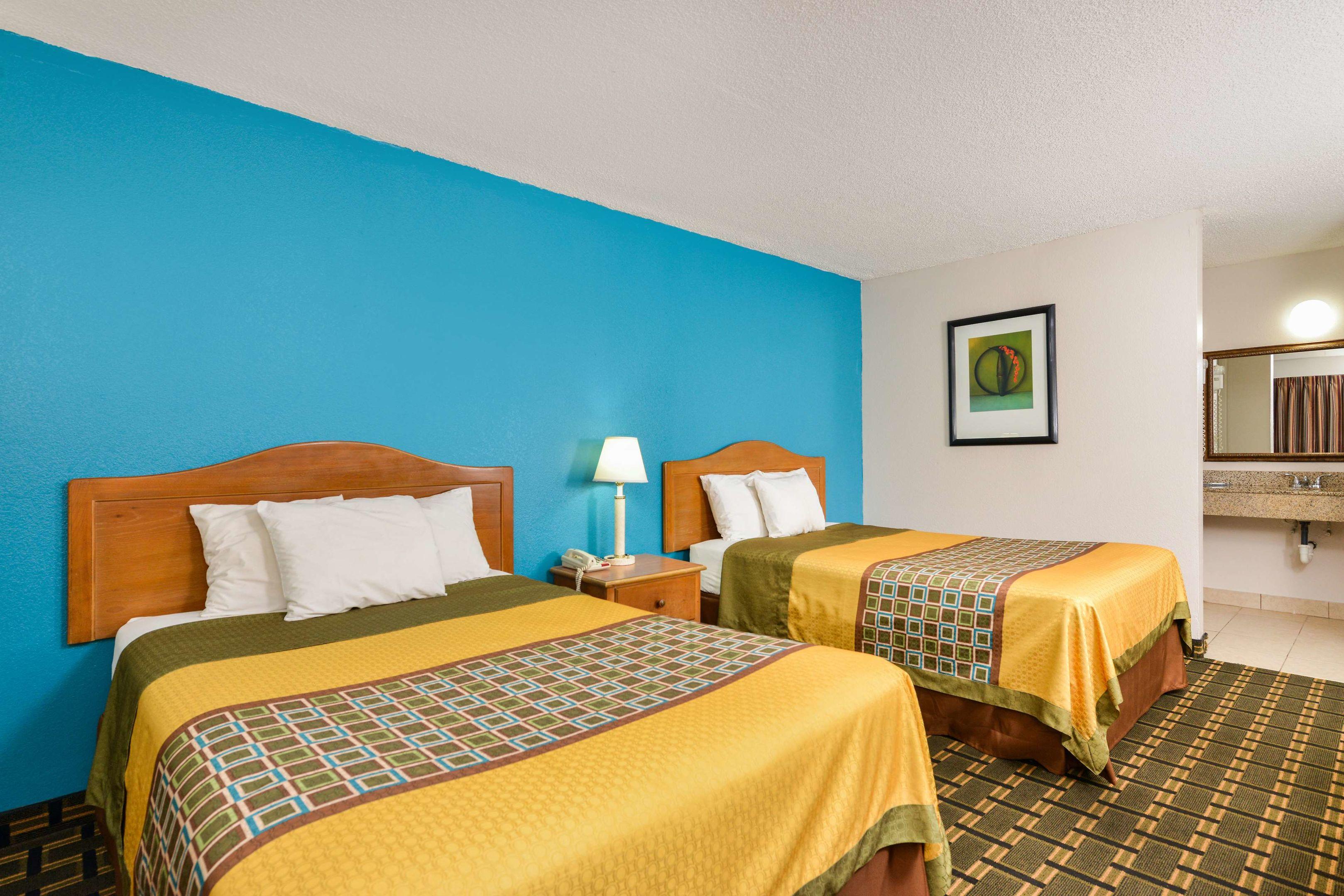 Americas Best Value Inn — photo 5