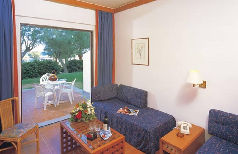 Amada Colossos Resort — photo 4