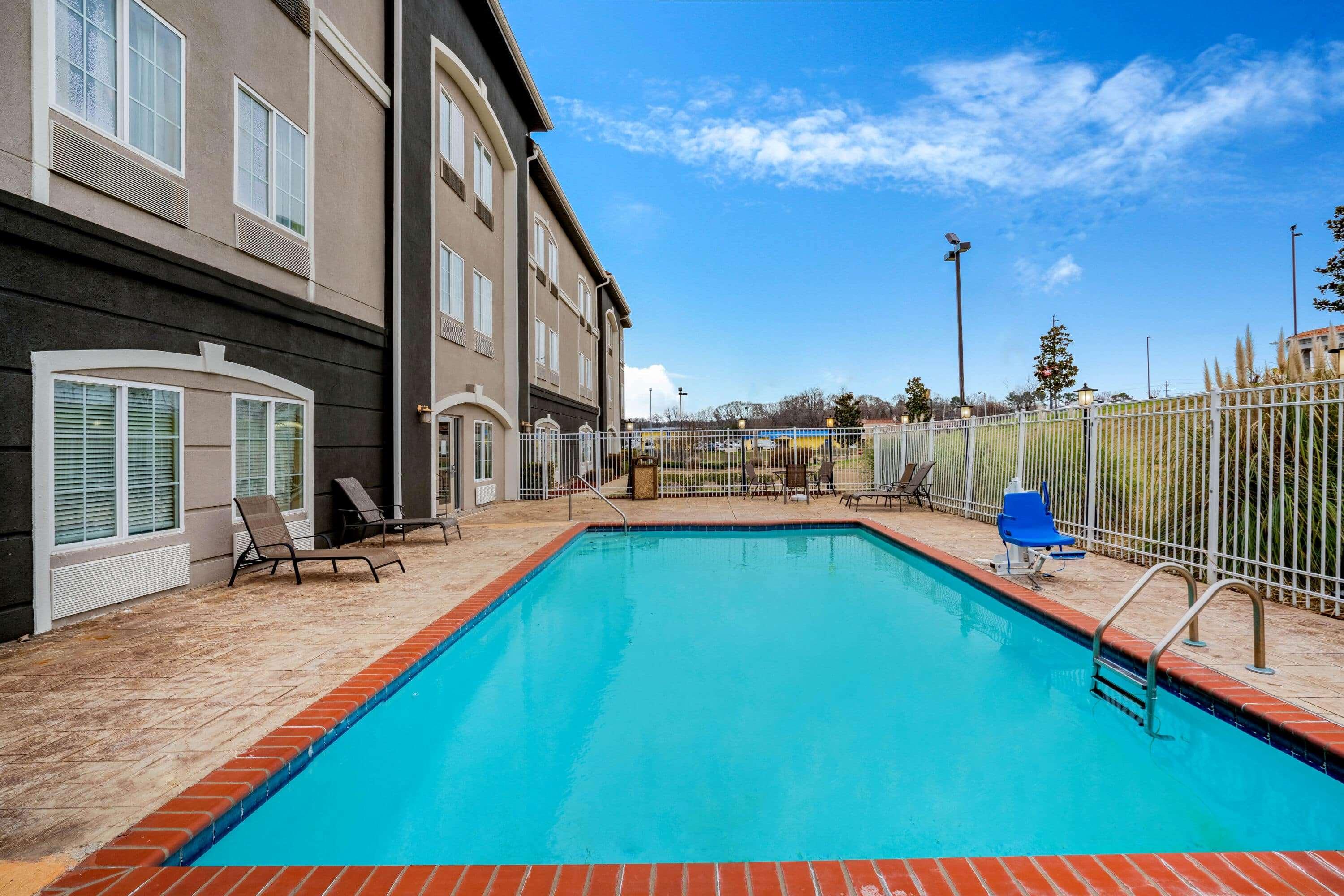 La Quinta Inn & Suites Vicksburg — photo 5