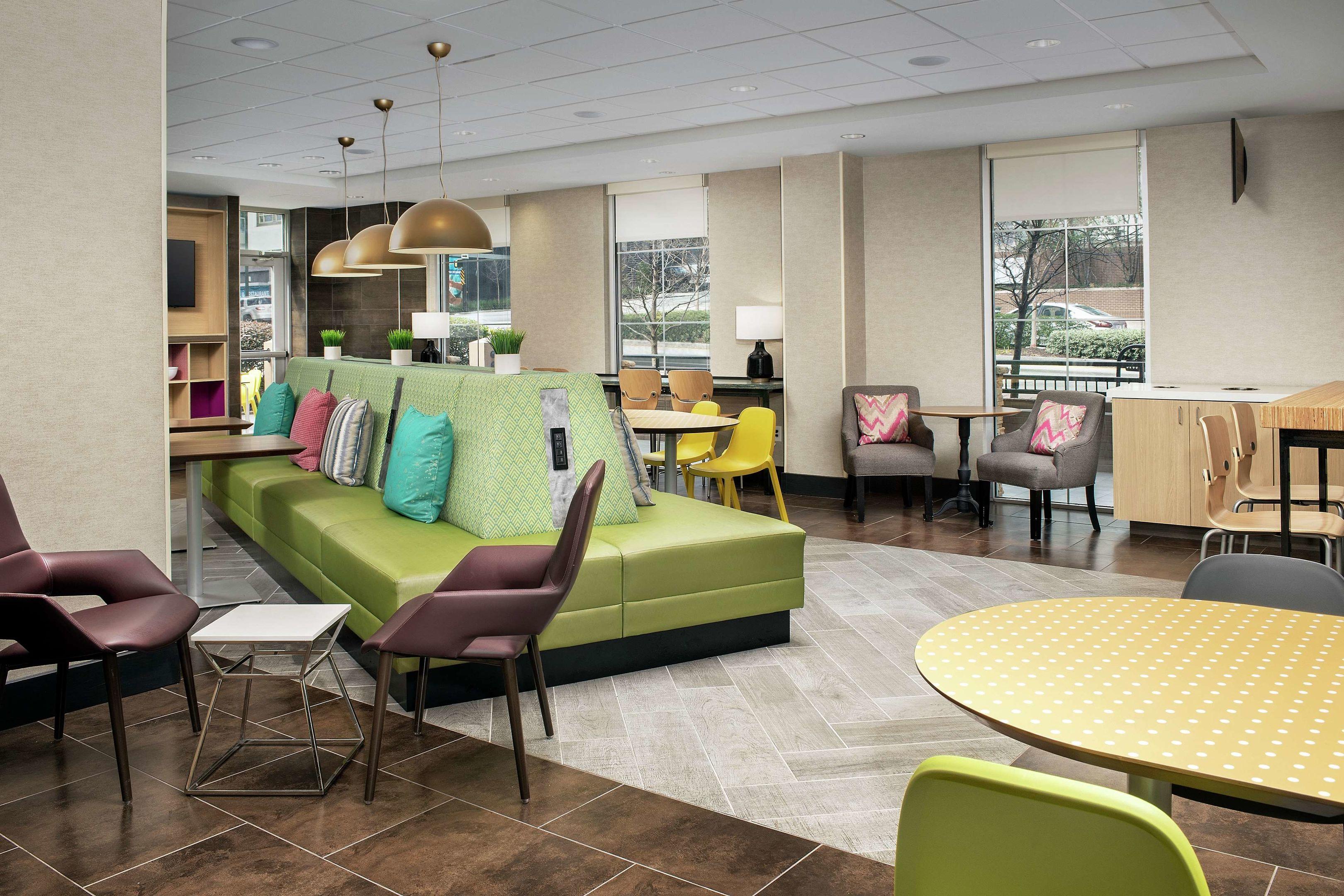 Home2 Suites by Hilton Atlanta Midtown — photo 4