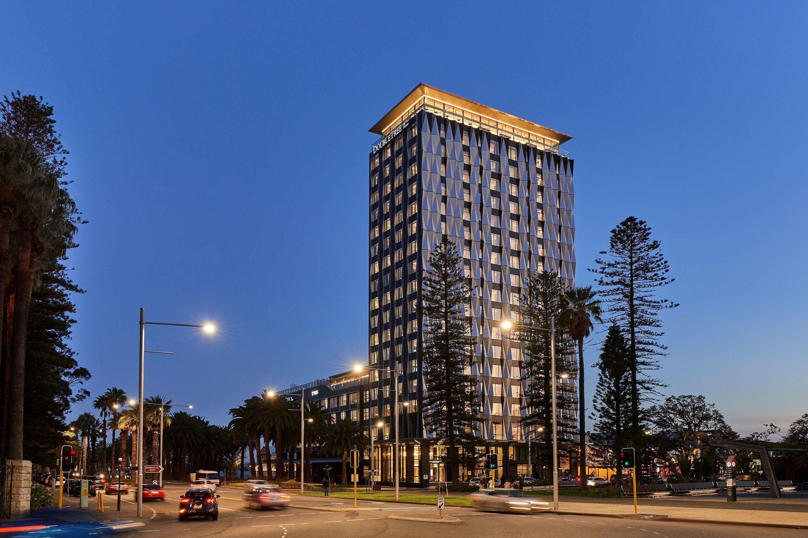 DoubleTree by Hilton Perth Waterfront — photo 4