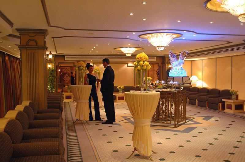 Crowne Plaza Dubai — photo 4