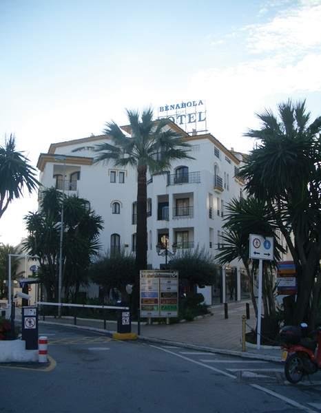 Benabola Hotel & Apartments — photo 1