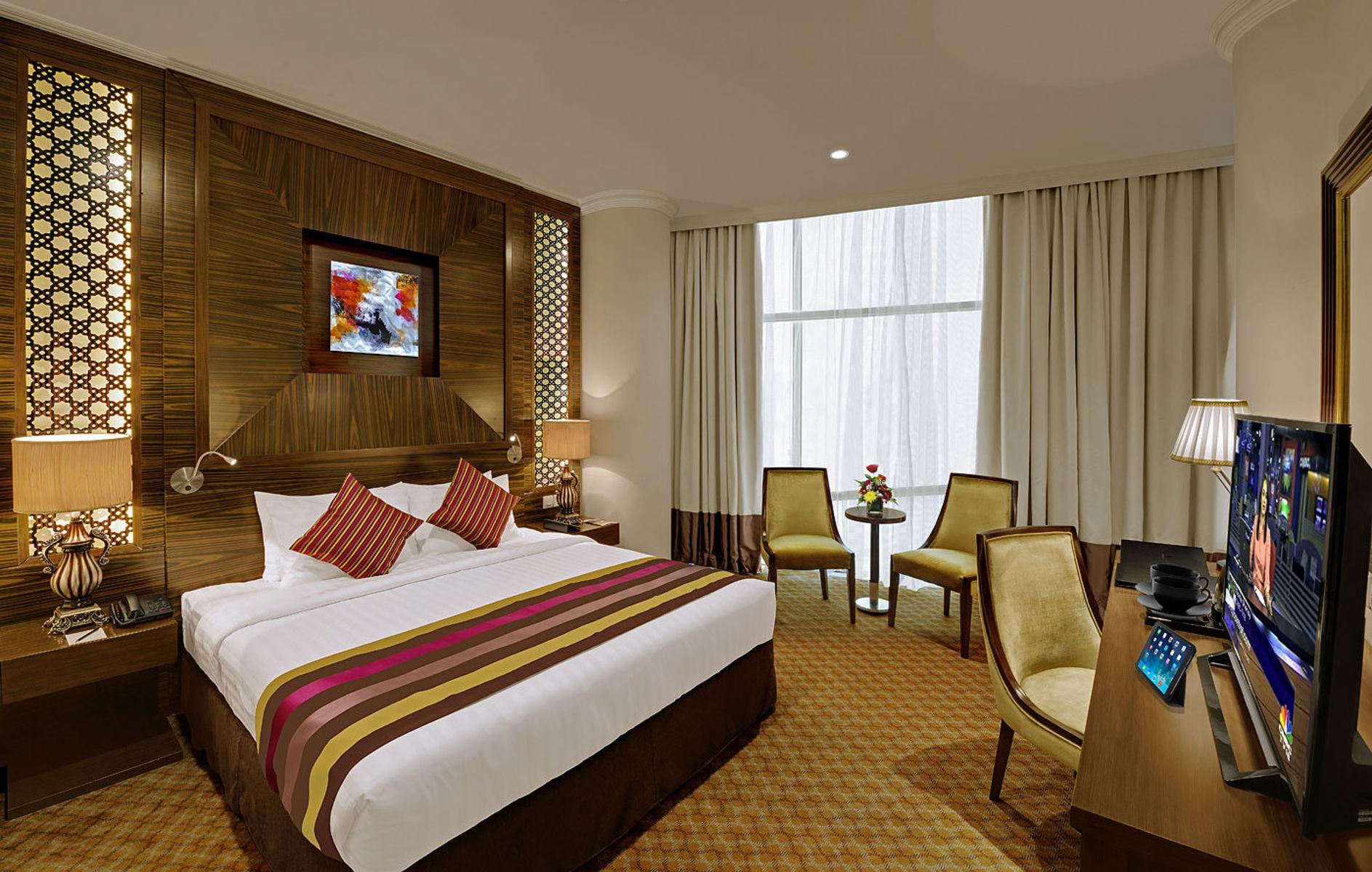 Landmark Premier Hotel — photo 5