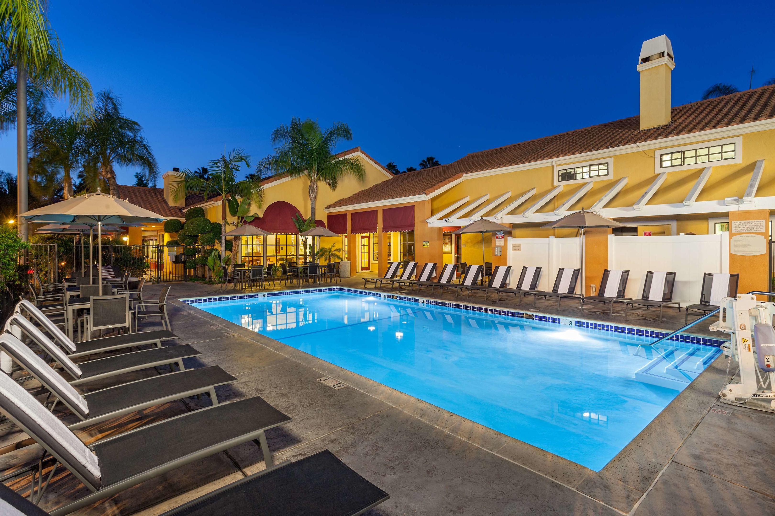 Clementine Hotel & Suites Anaheim — photo 5