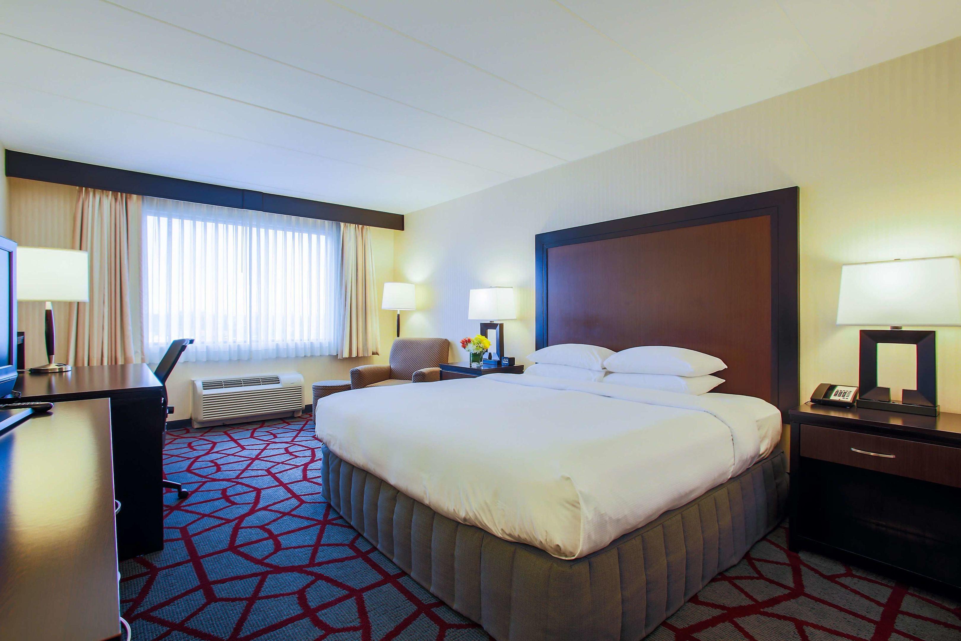 DoubleTree by Hilton Hotel Chicago - Alsip — photo 4