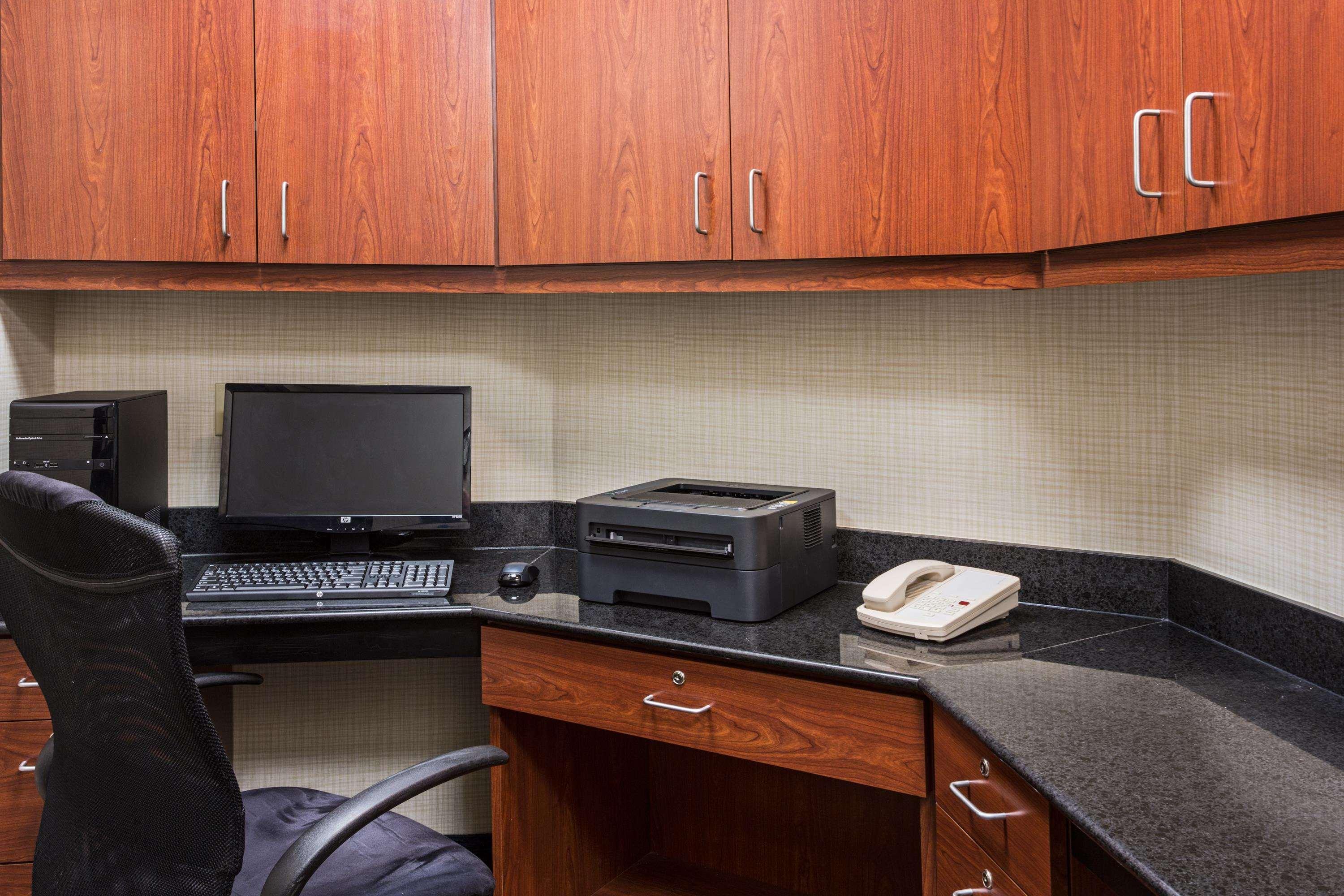 Hampton Inn Clearfield — photo 4