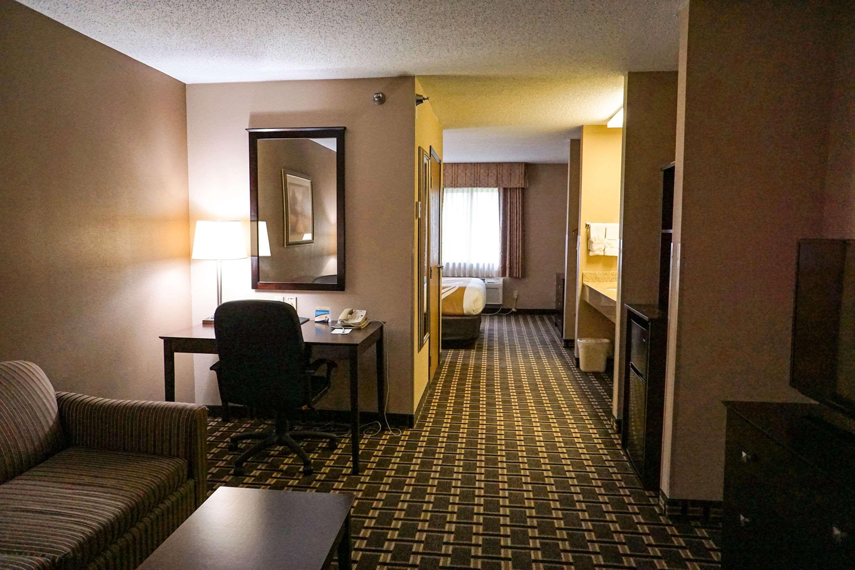 Quality Inn & Suites Watertown — photo 4
