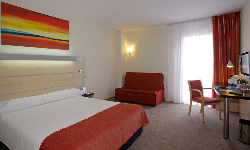 B&B Hotel Girona 3 — photo 3