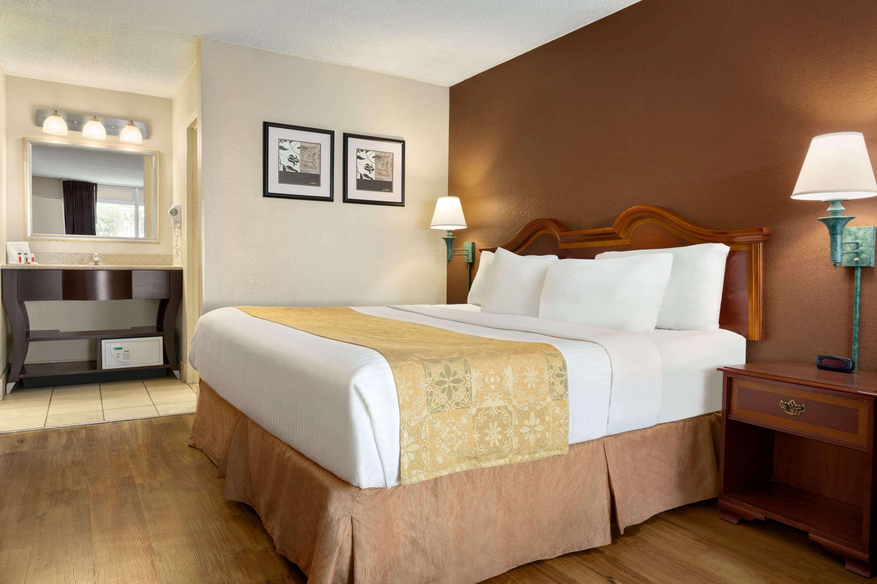 Days Inn Glen Burnie — photo 4