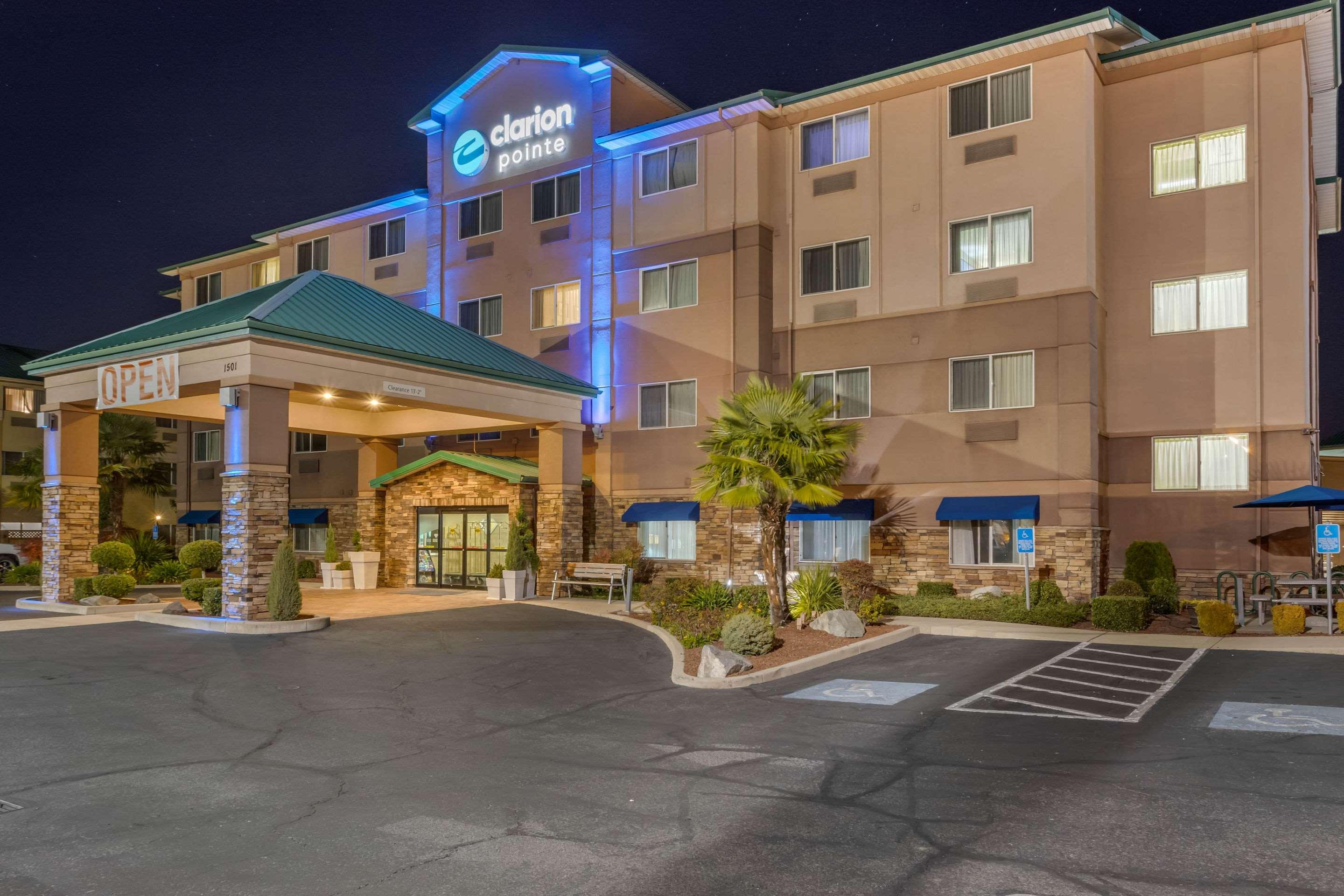 Clarion Inn & Suites — photo 4