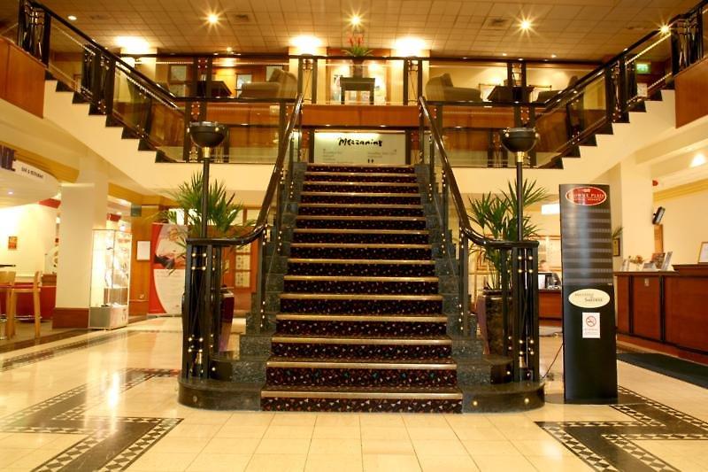 Crowne Plaza Leeds — photo 3