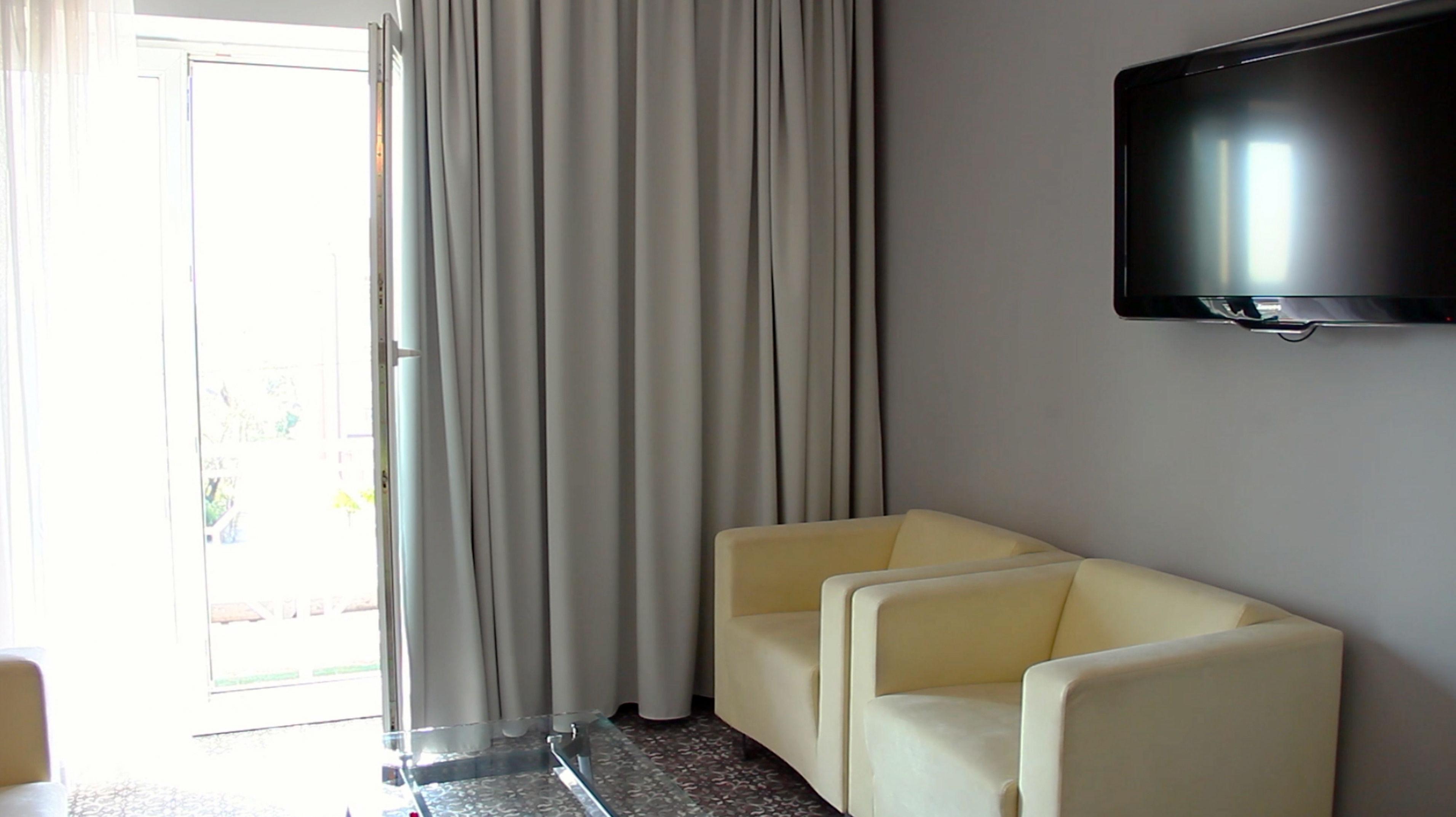 Phoenix Hotel — photo 5