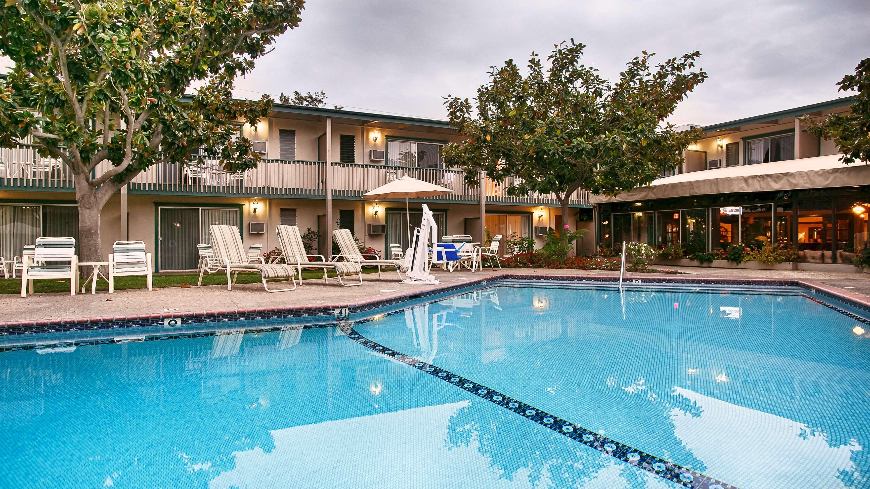 Best Western Plus Santa Barbara — photo 3