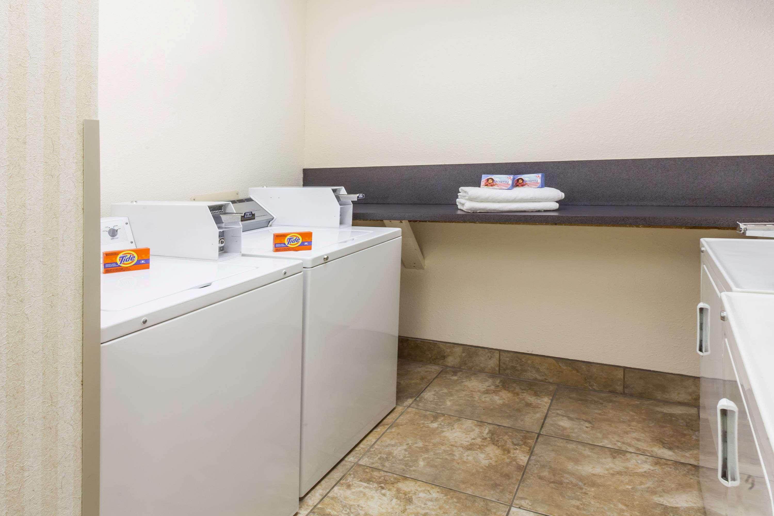 Microtel Inn & Suites by Wyndham Wilson — photo 4